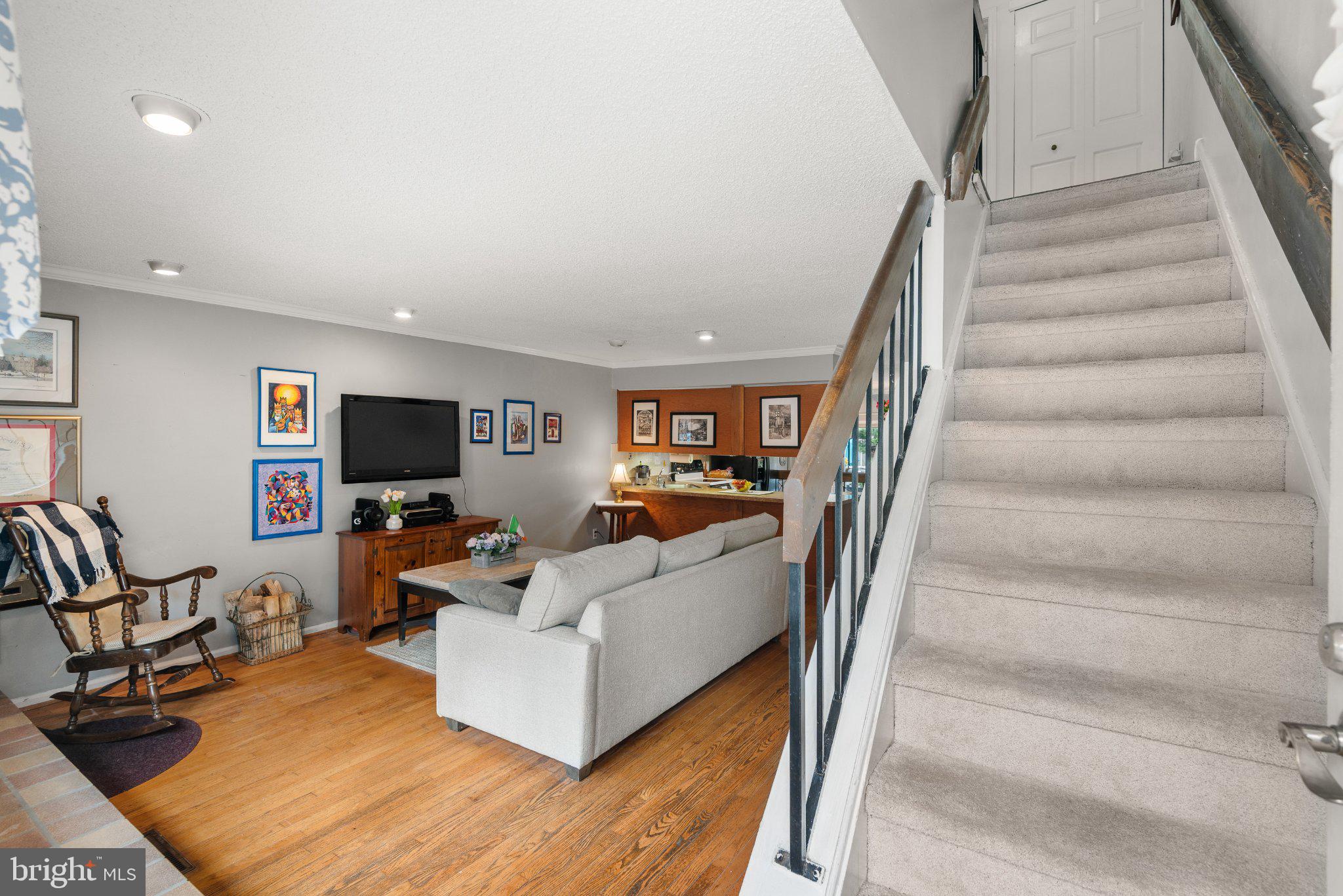 402 CANNON COURT 402