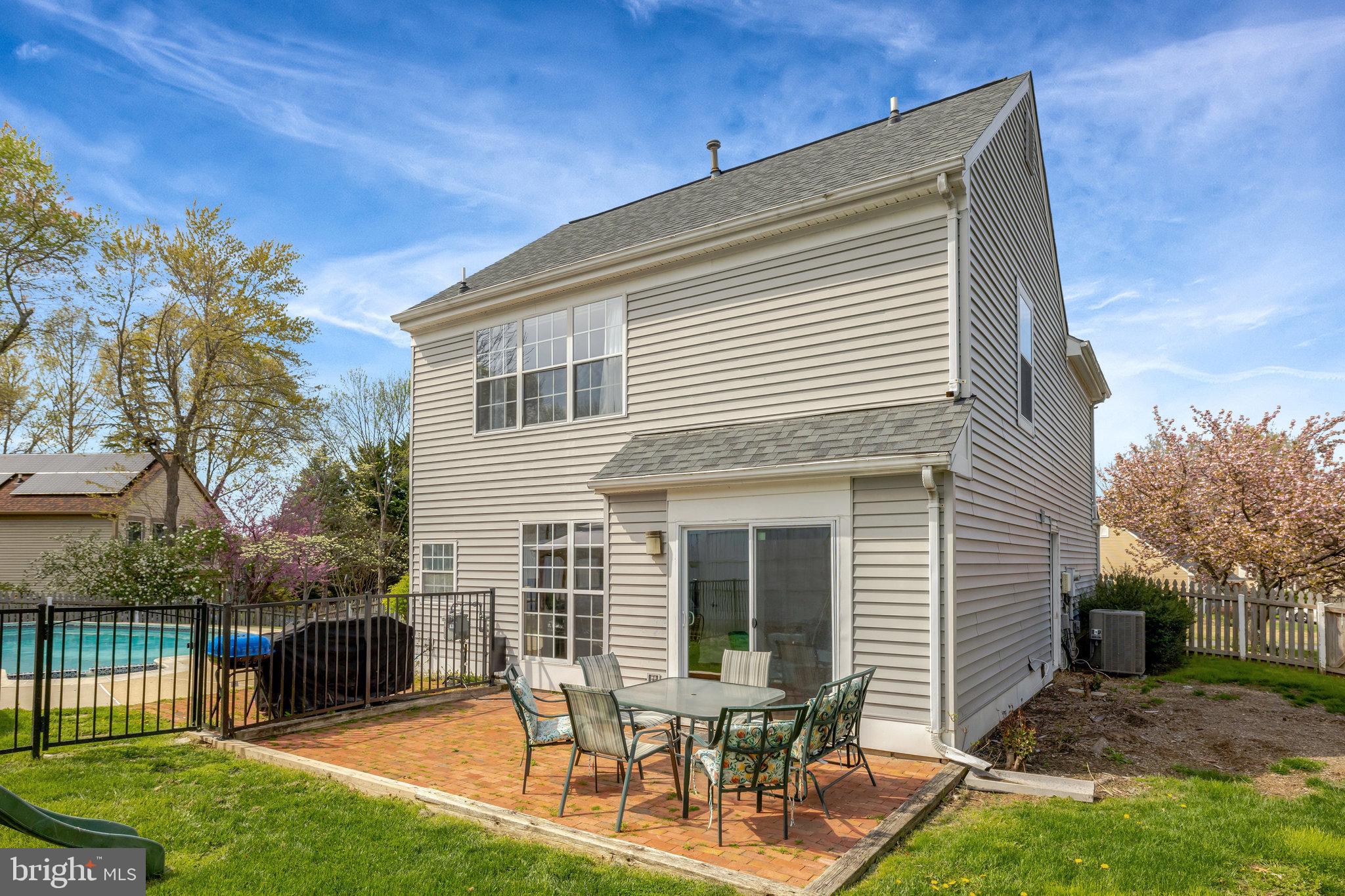 DRANESVILLE ESTATES - Residential