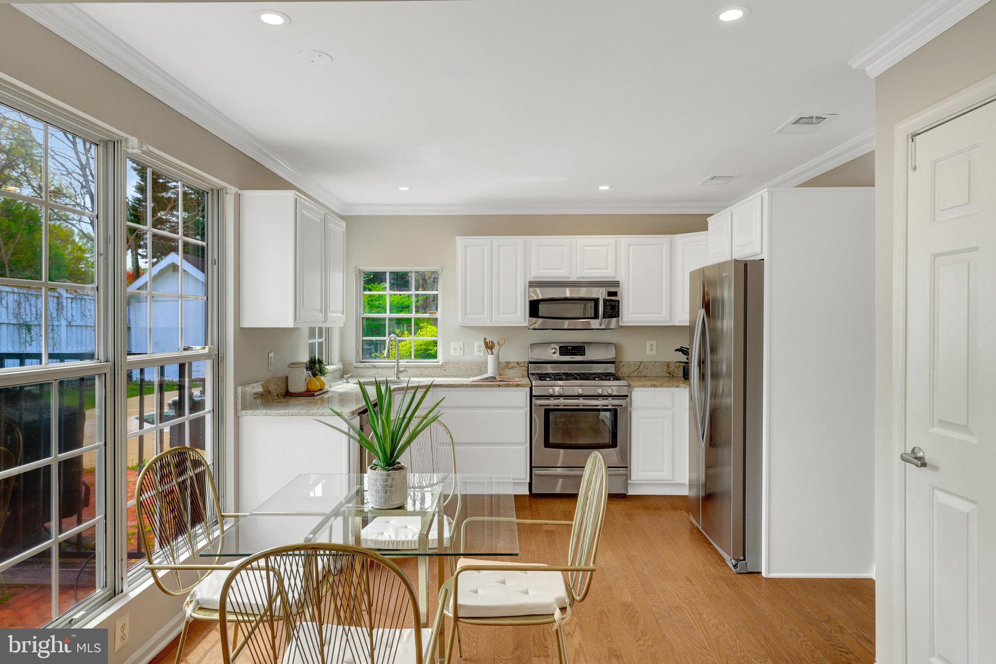 DRANESVILLE ESTATES - Residential