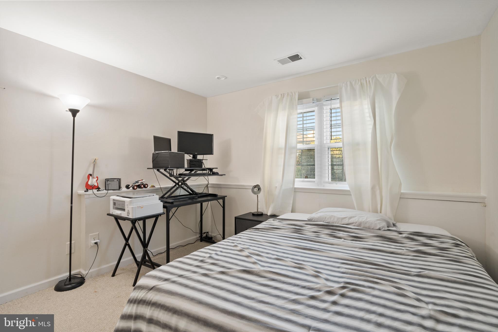 BURKE CENTRE - Residential Lease