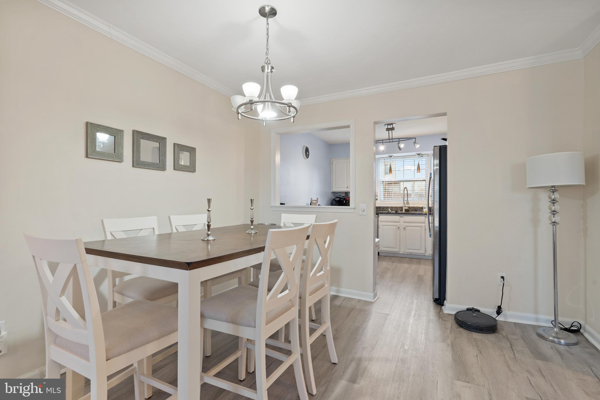 10529 REEDS LANDING CIRCLE