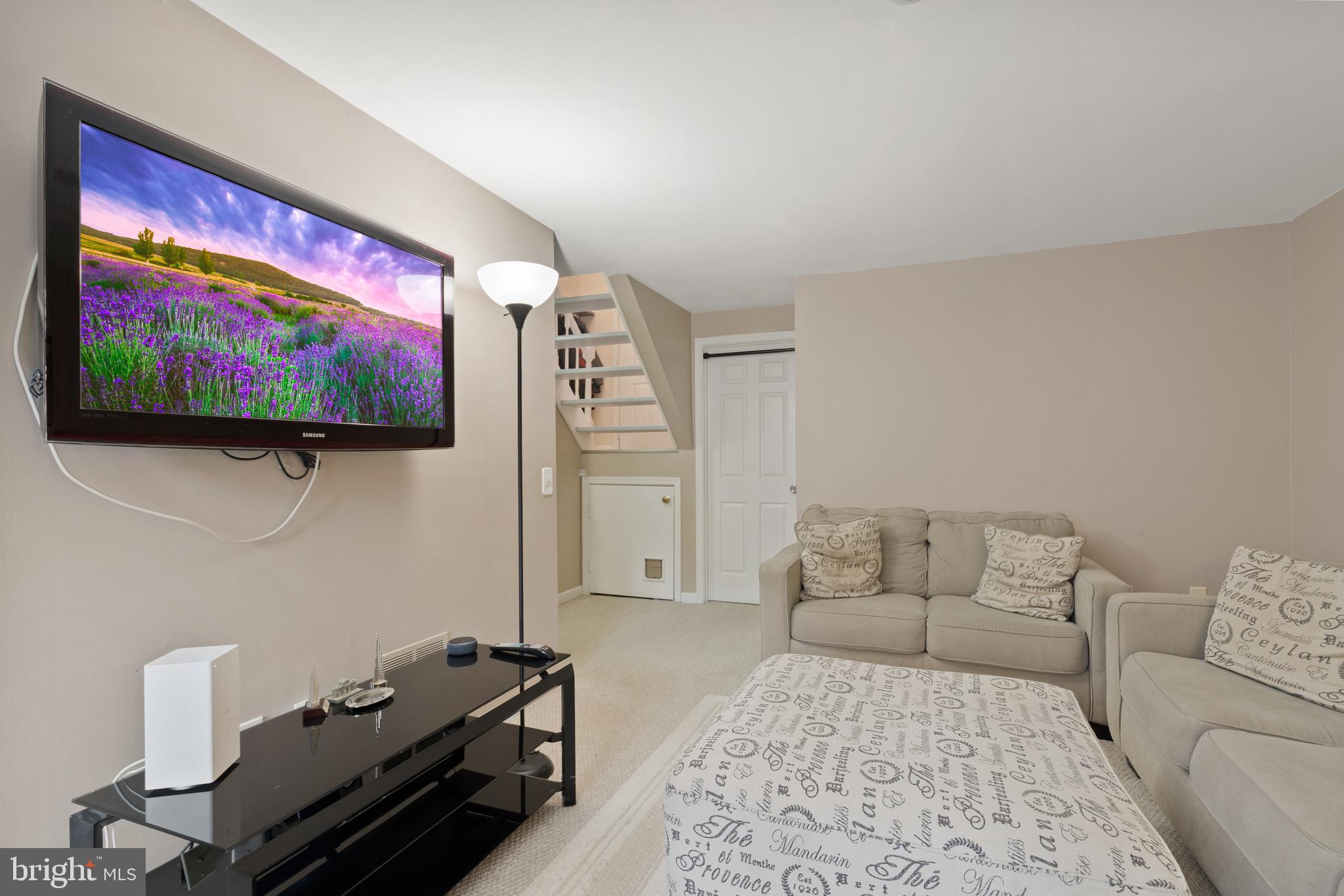 BURKE CENTRE - Residential Lease