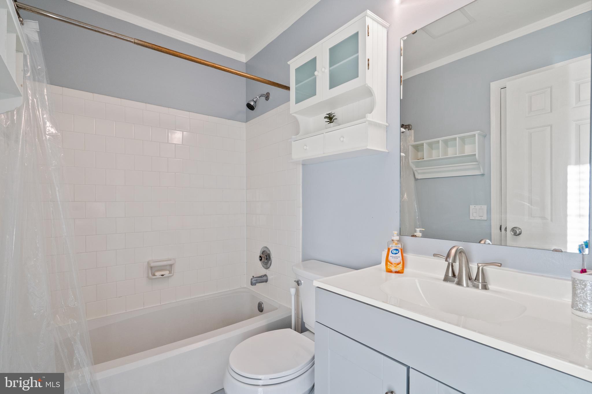 BURKE CENTRE - Residential Lease