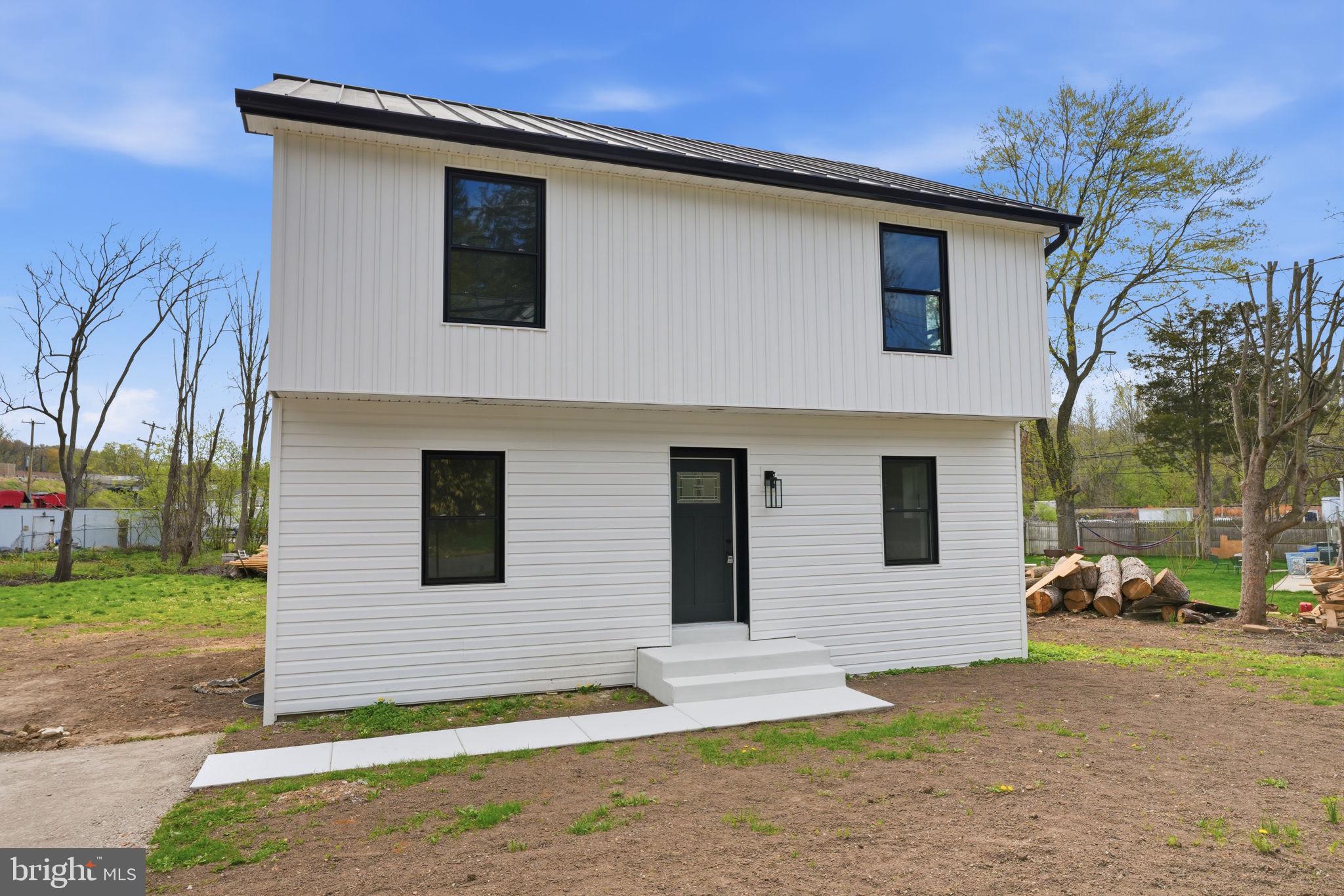 FEASTERVILLE - Residential