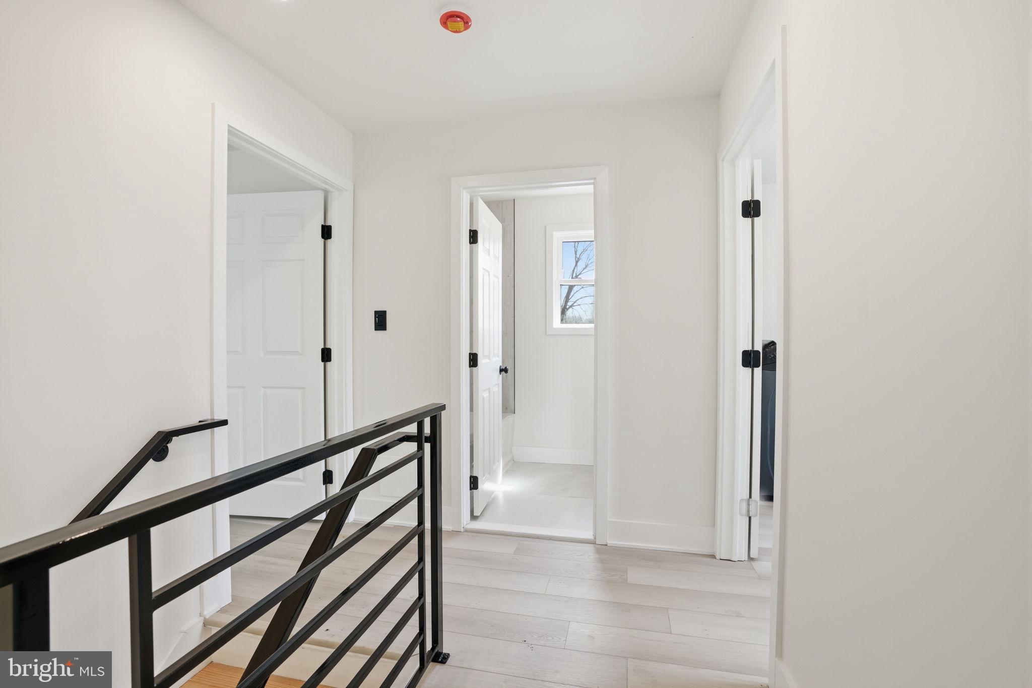 FEASTERVILLE - Residential