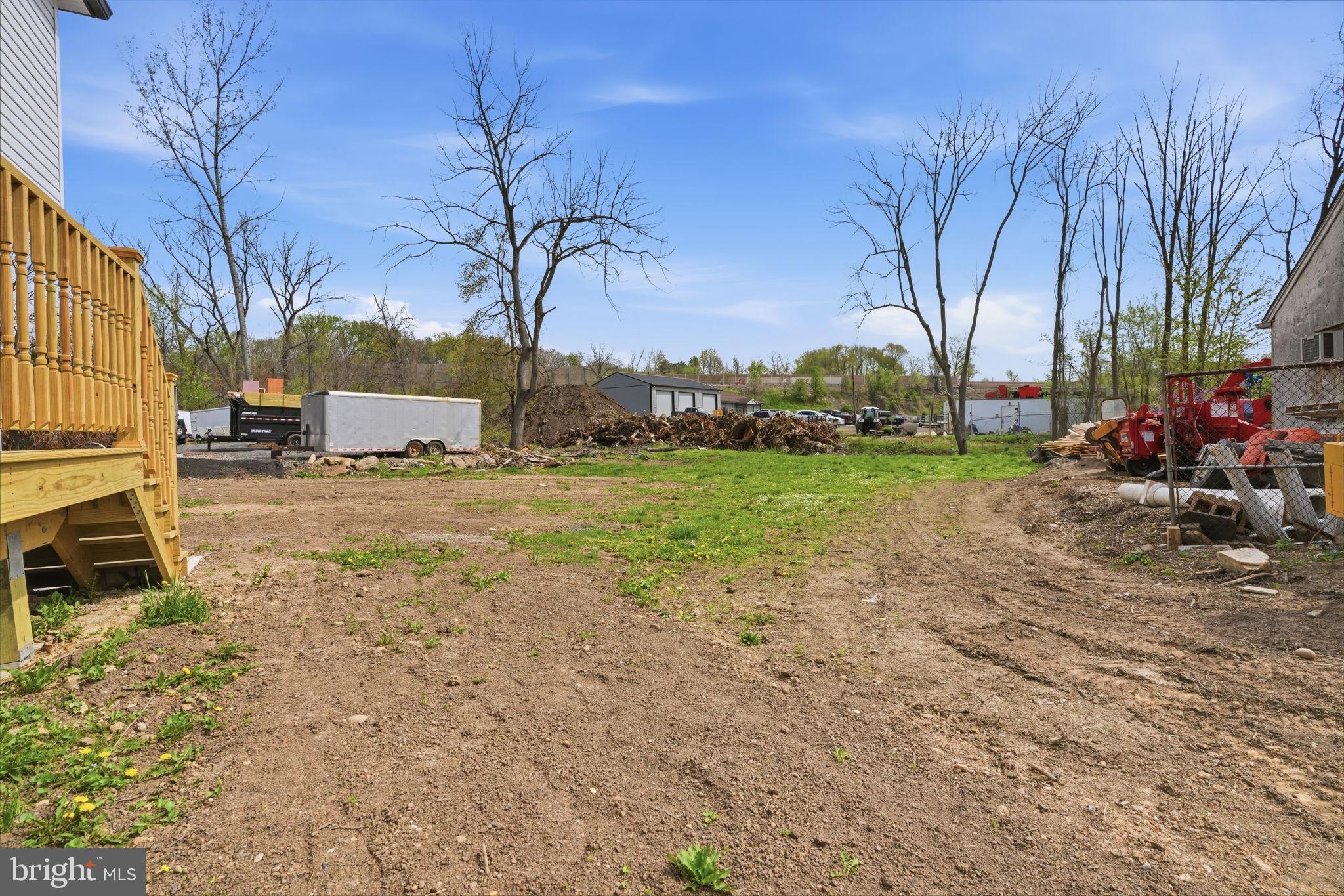 FEASTERVILLE - Residential