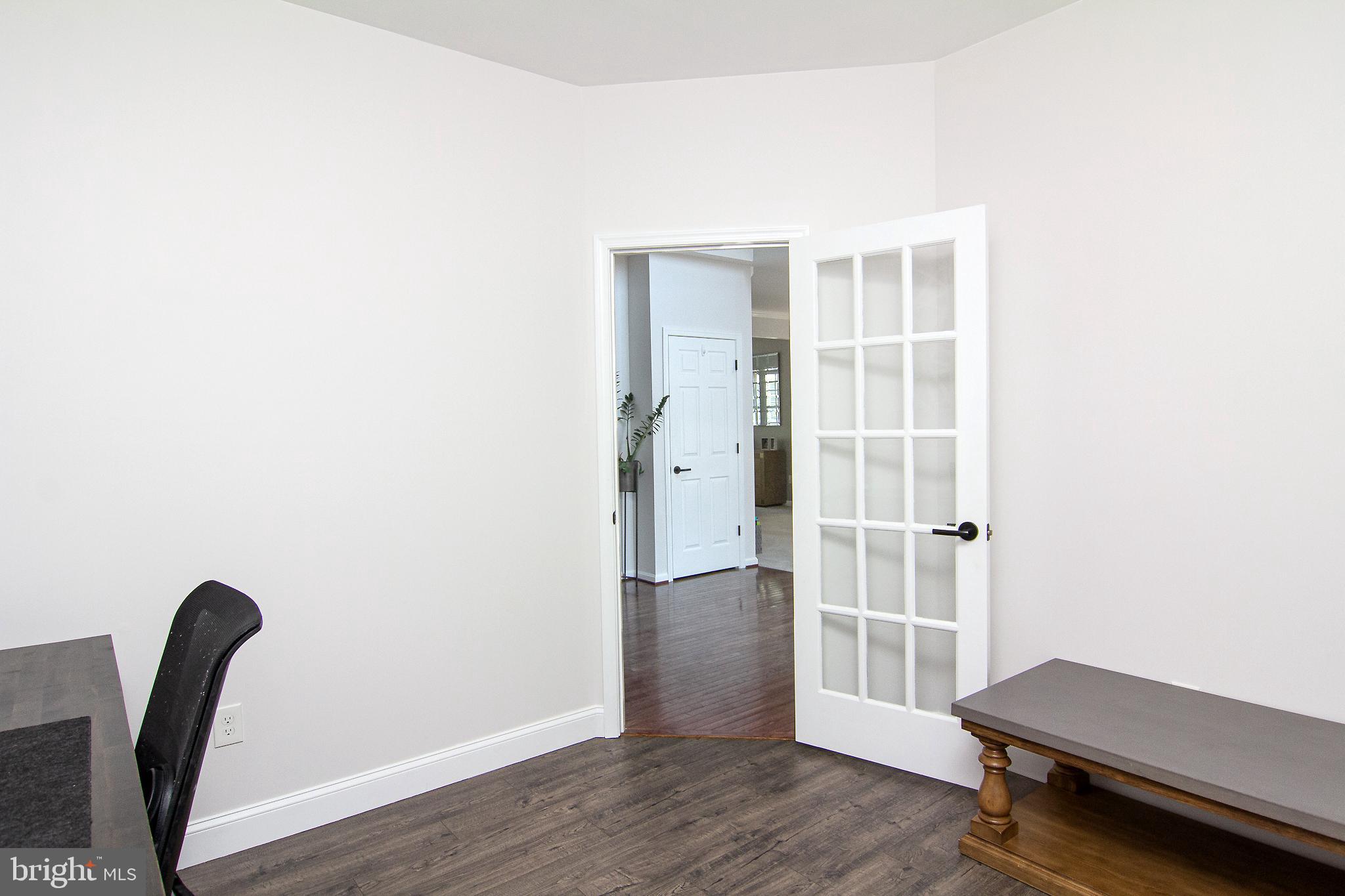 WOODSYDE ESTATES - Residential