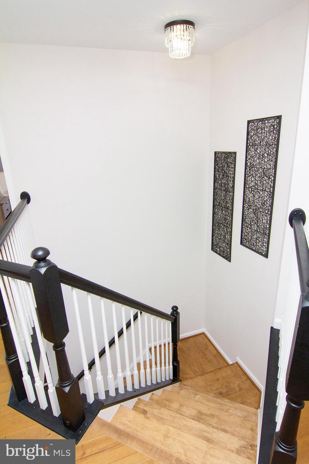 WOODSYDE ESTATES - Residential