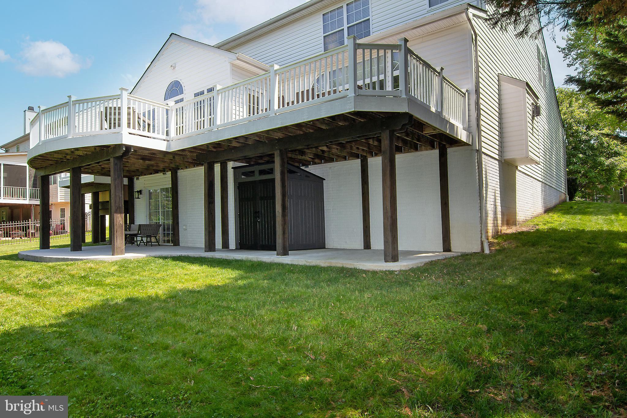 WOODSYDE ESTATES - Residential