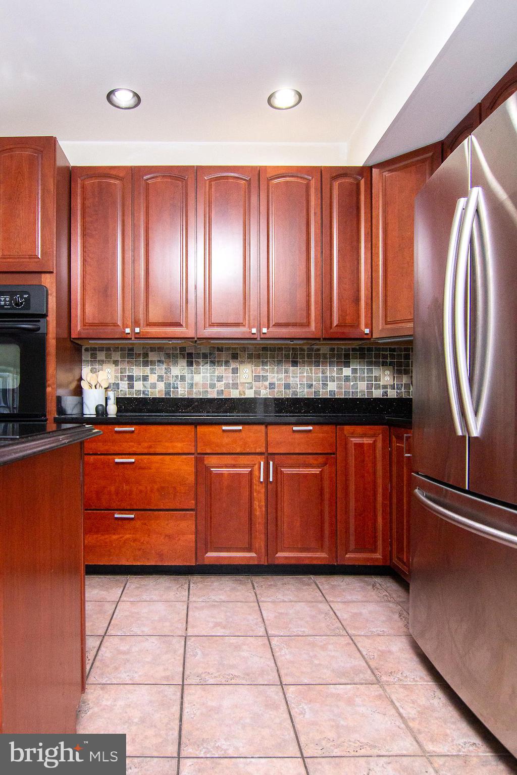 WOODSYDE ESTATES - Residential
