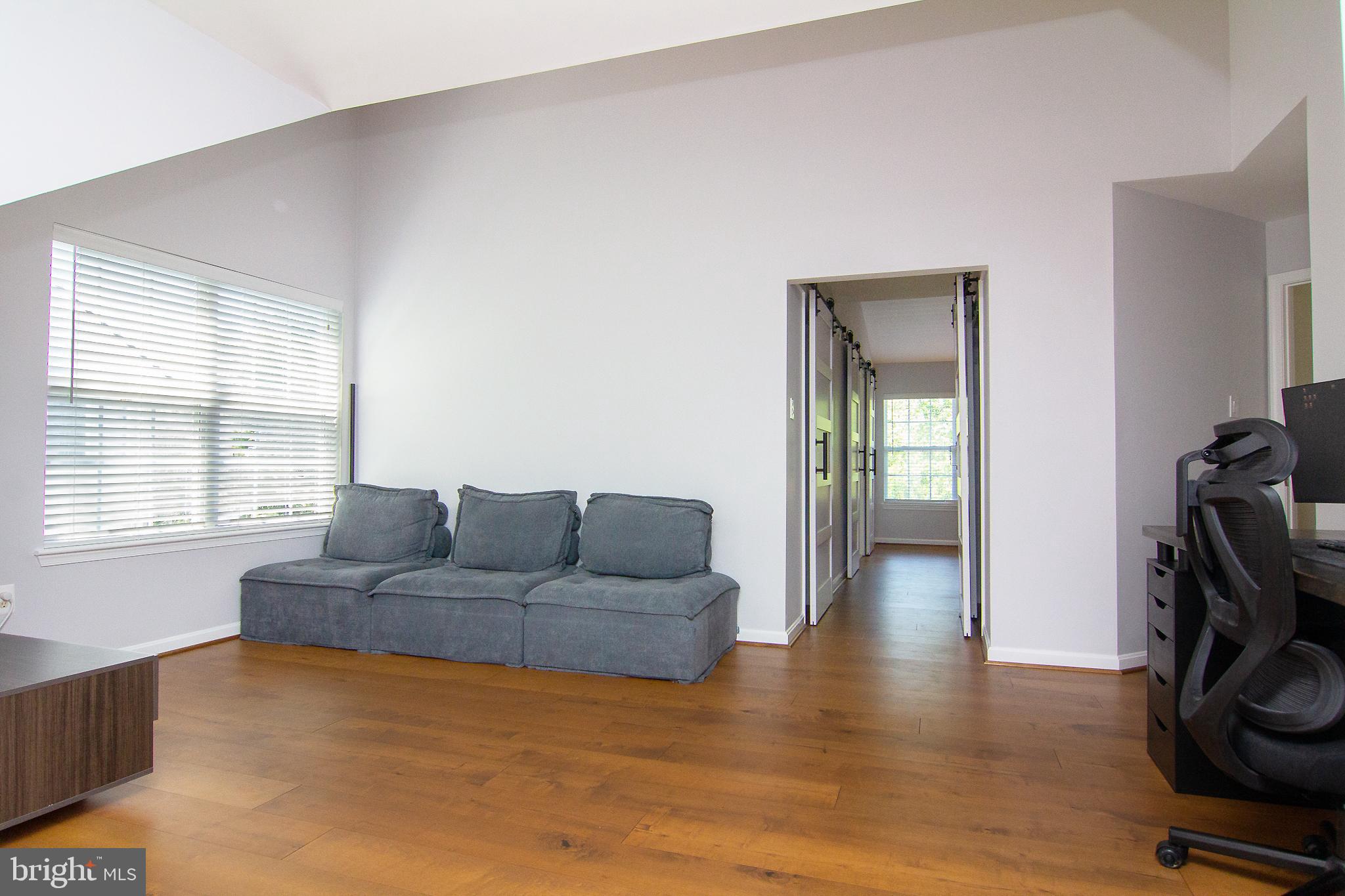 WOODSYDE ESTATES - Residential