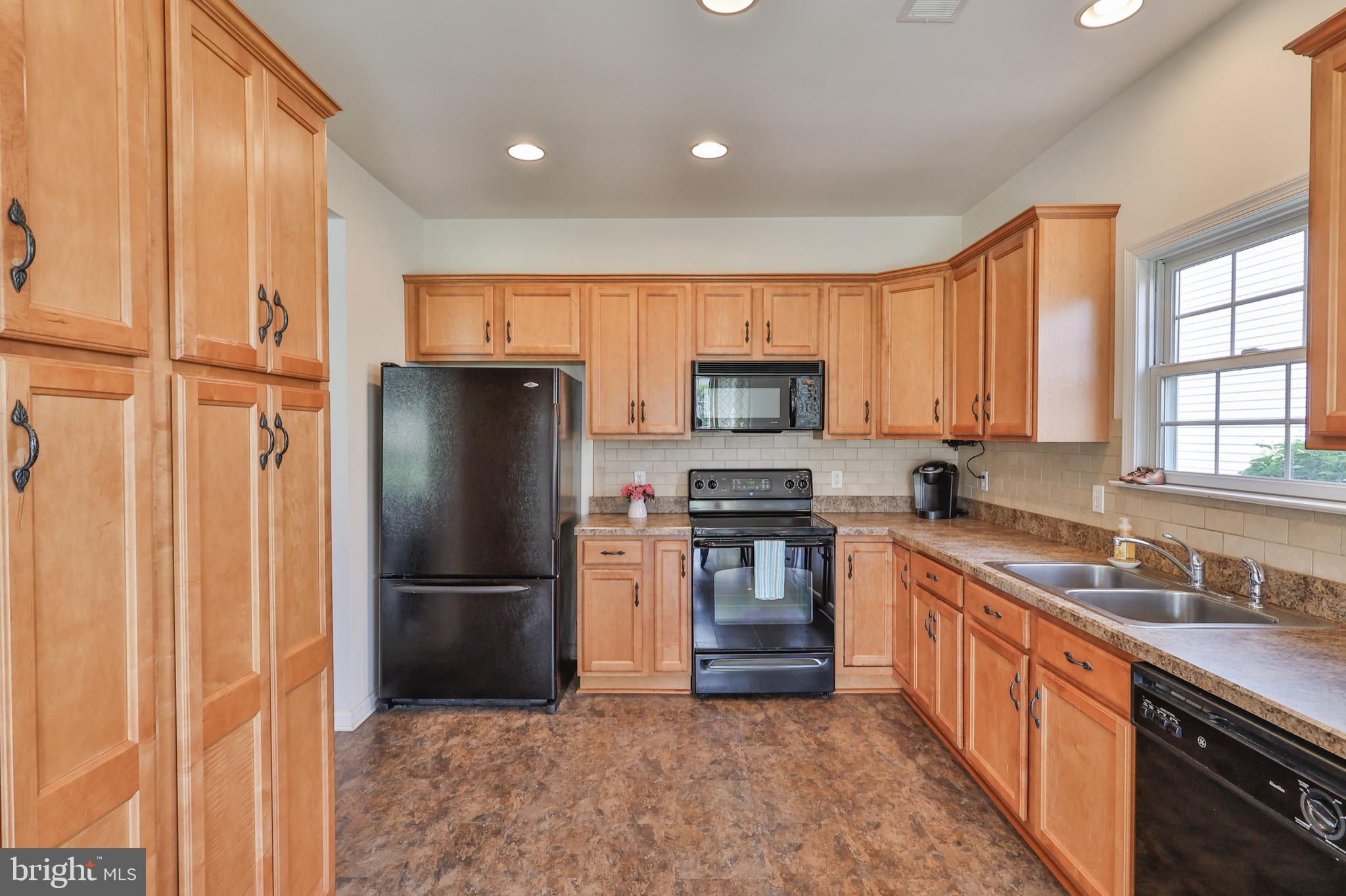 HIGHLAND AT GLENMOOR - Residential