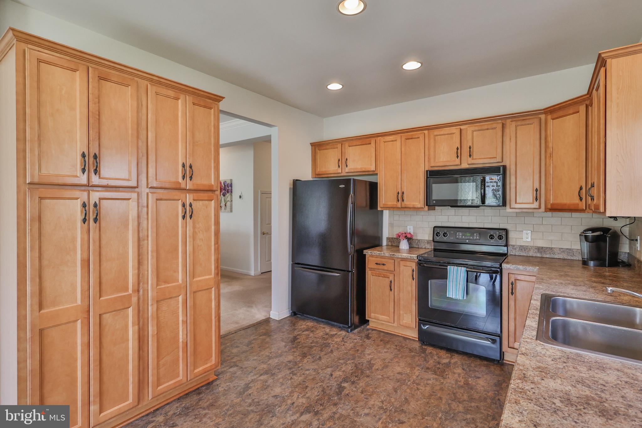 HIGHLAND AT GLENMOOR - Residential