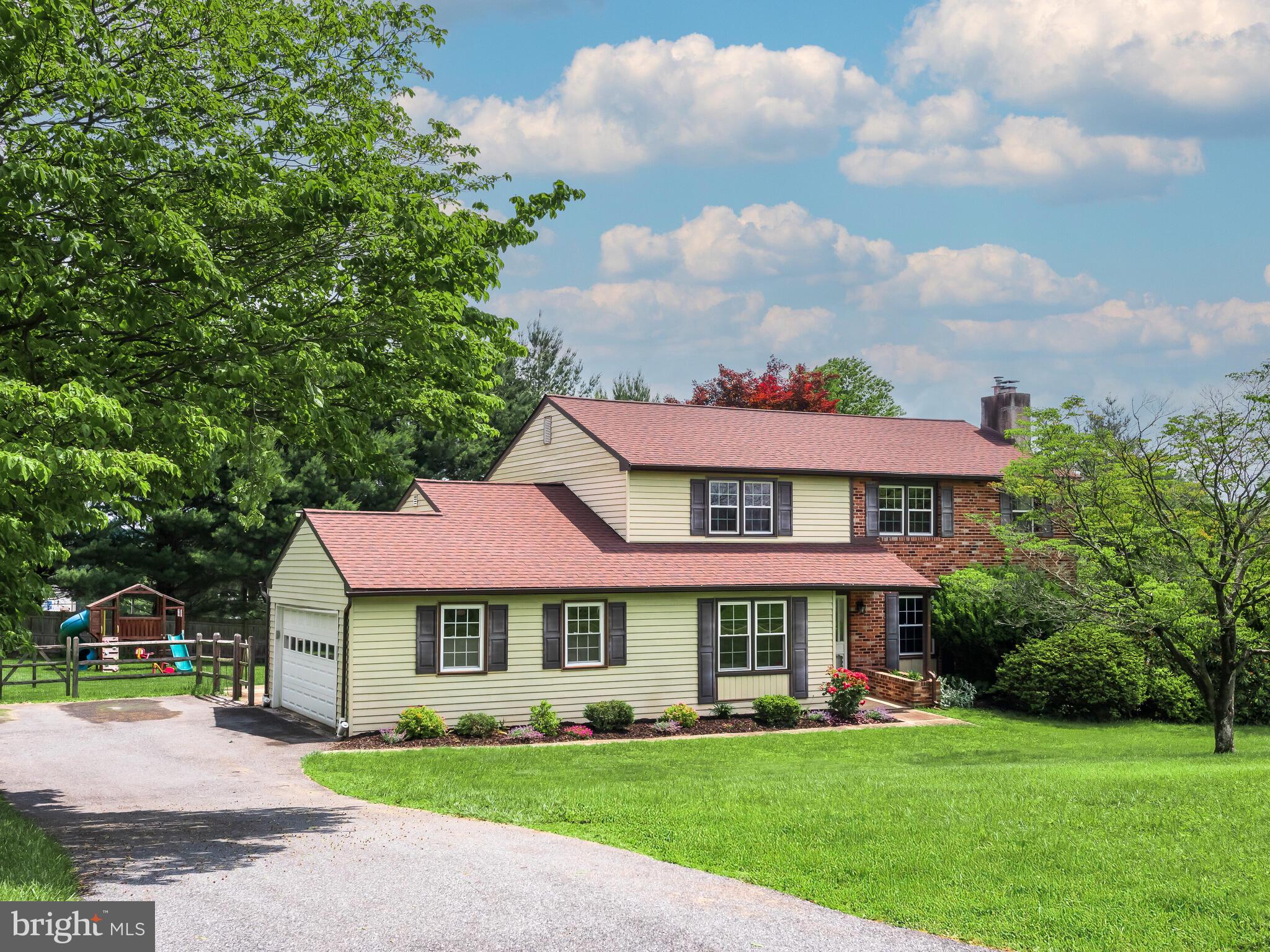 1383 FAUCETT DRIVE