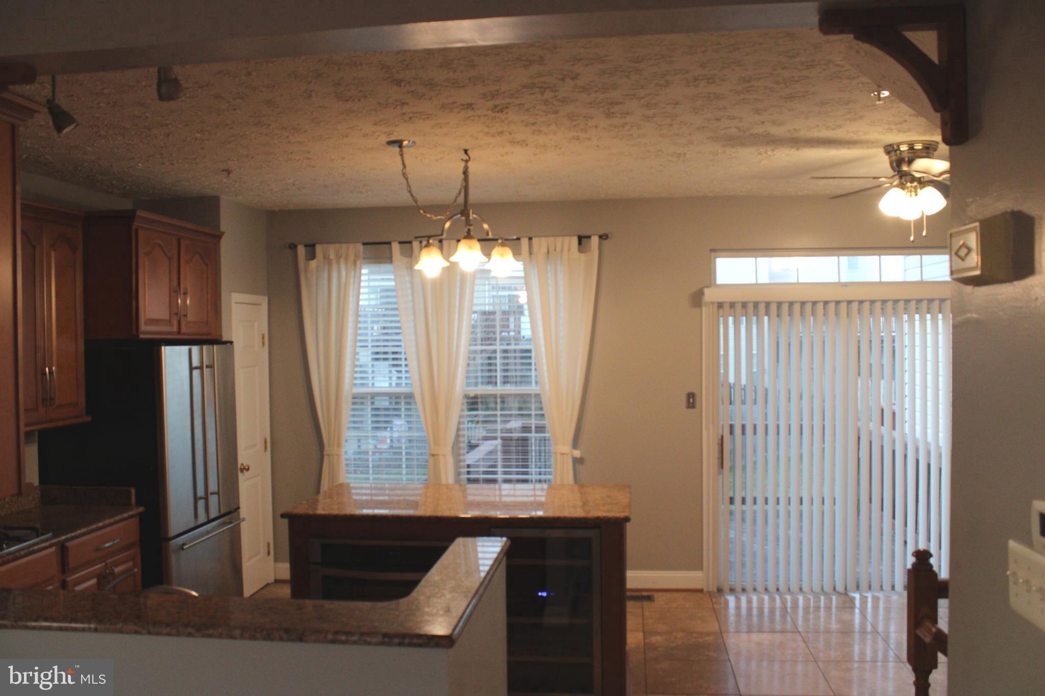 PERRY HALL FARMS - Residential Lease