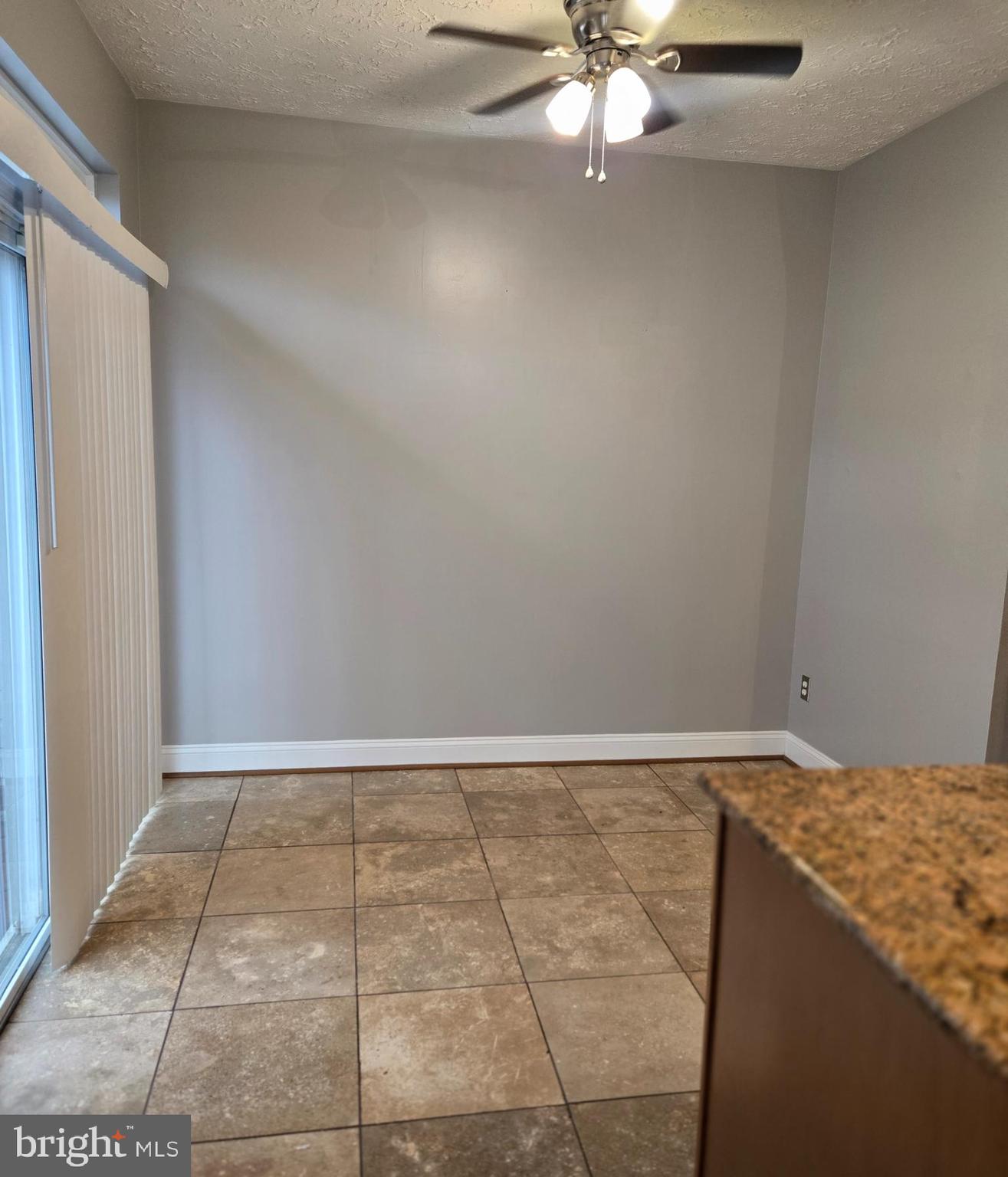 PERRY HALL FARMS - Residential Lease