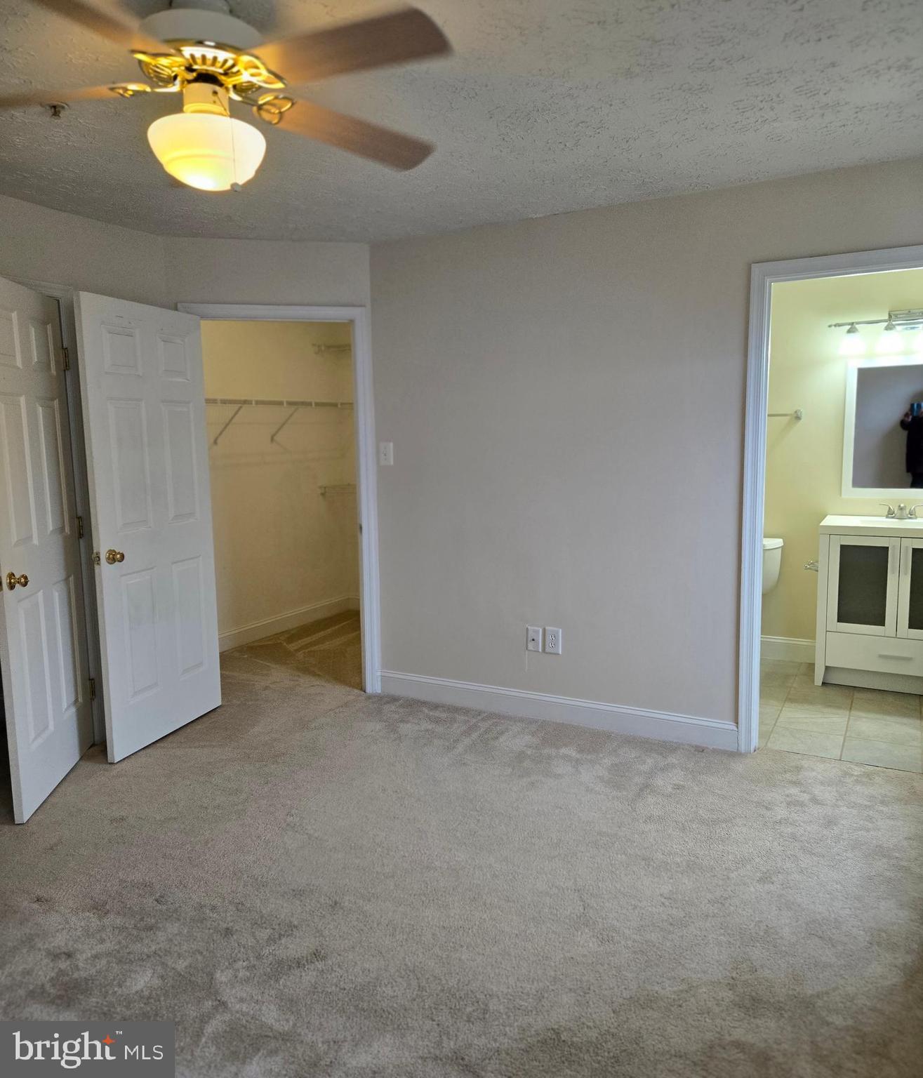 PERRY HALL FARMS - Residential Lease