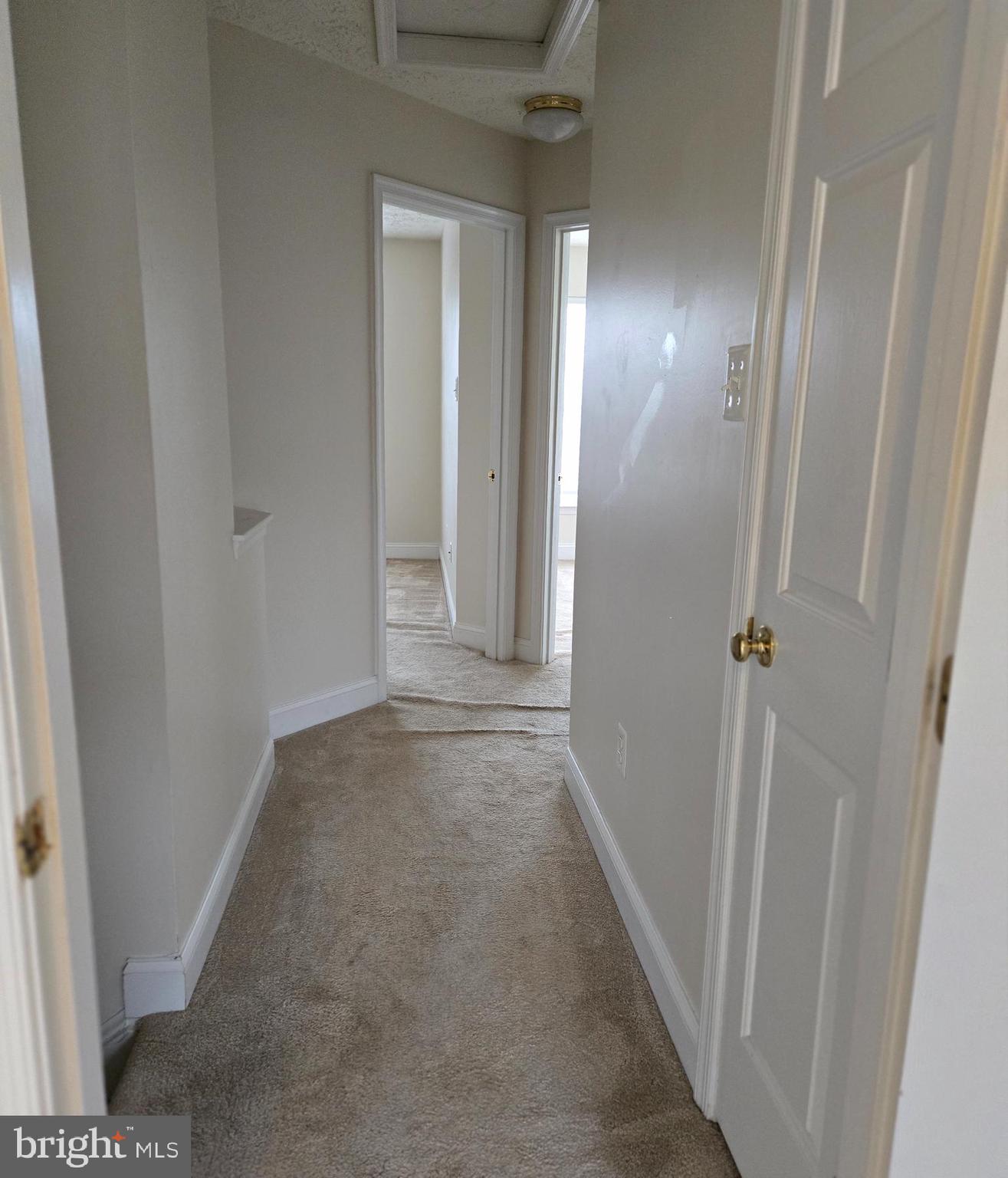 PERRY HALL FARMS - Residential Lease