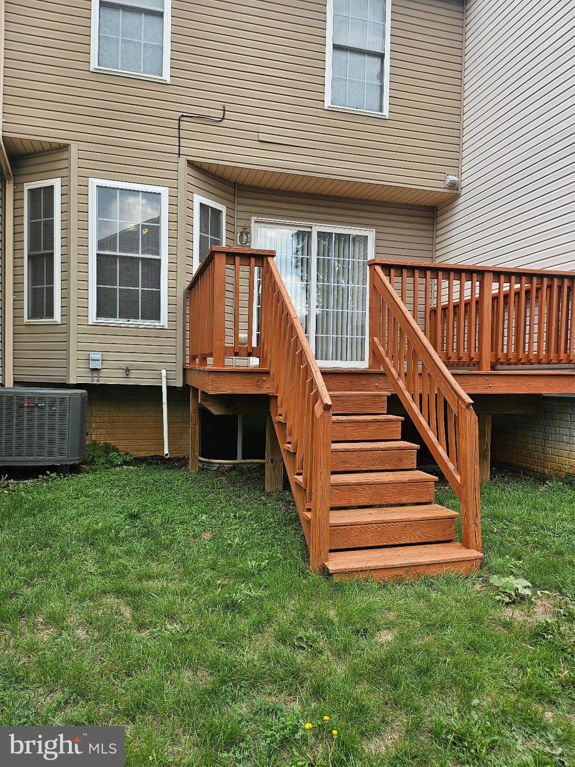 905 MERCER DRIVE
