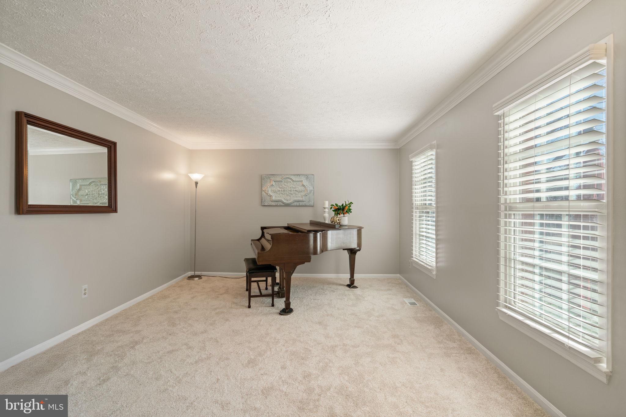 SHERMAN MEADOWS - Residential