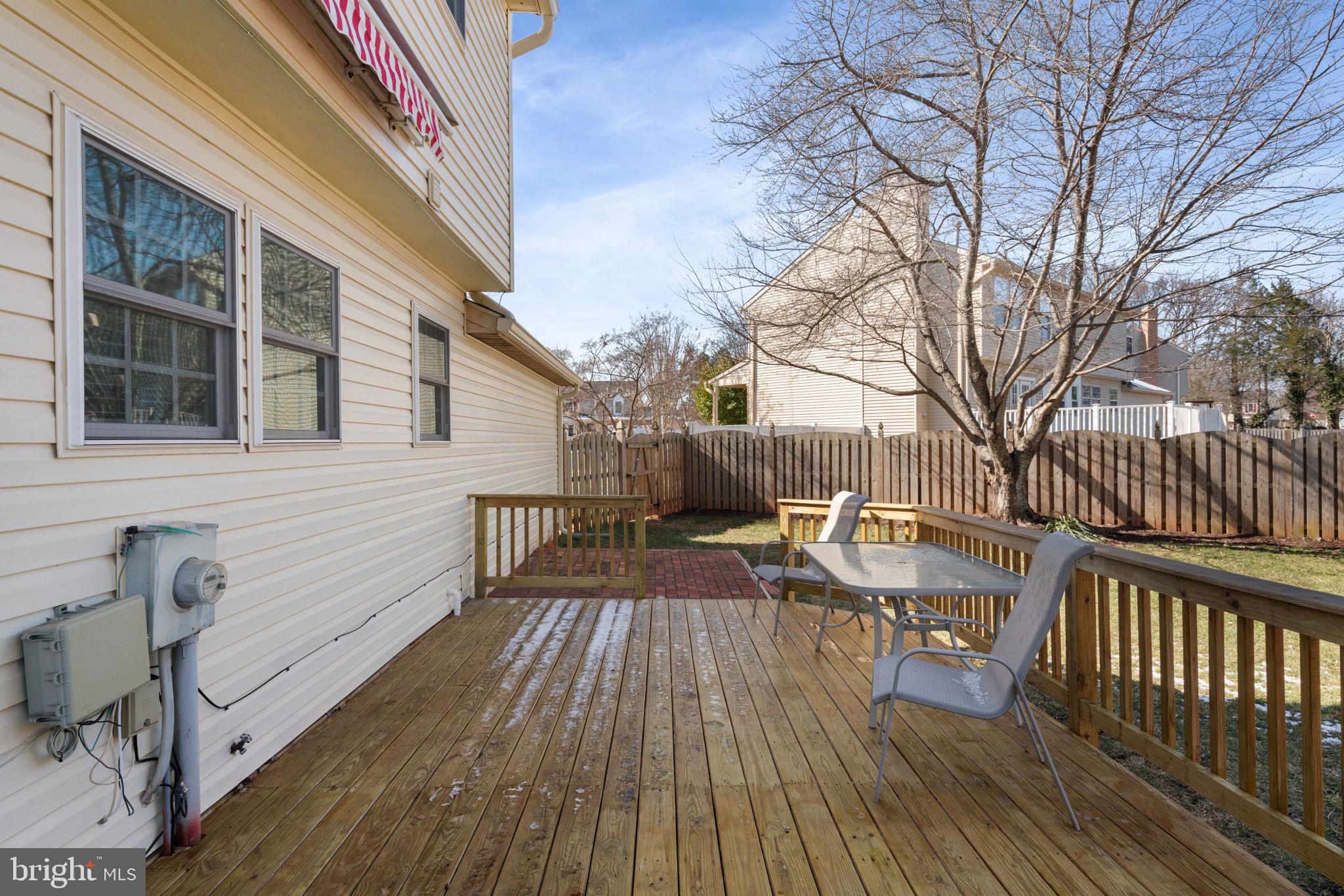 SHERMAN MEADOWS - Residential