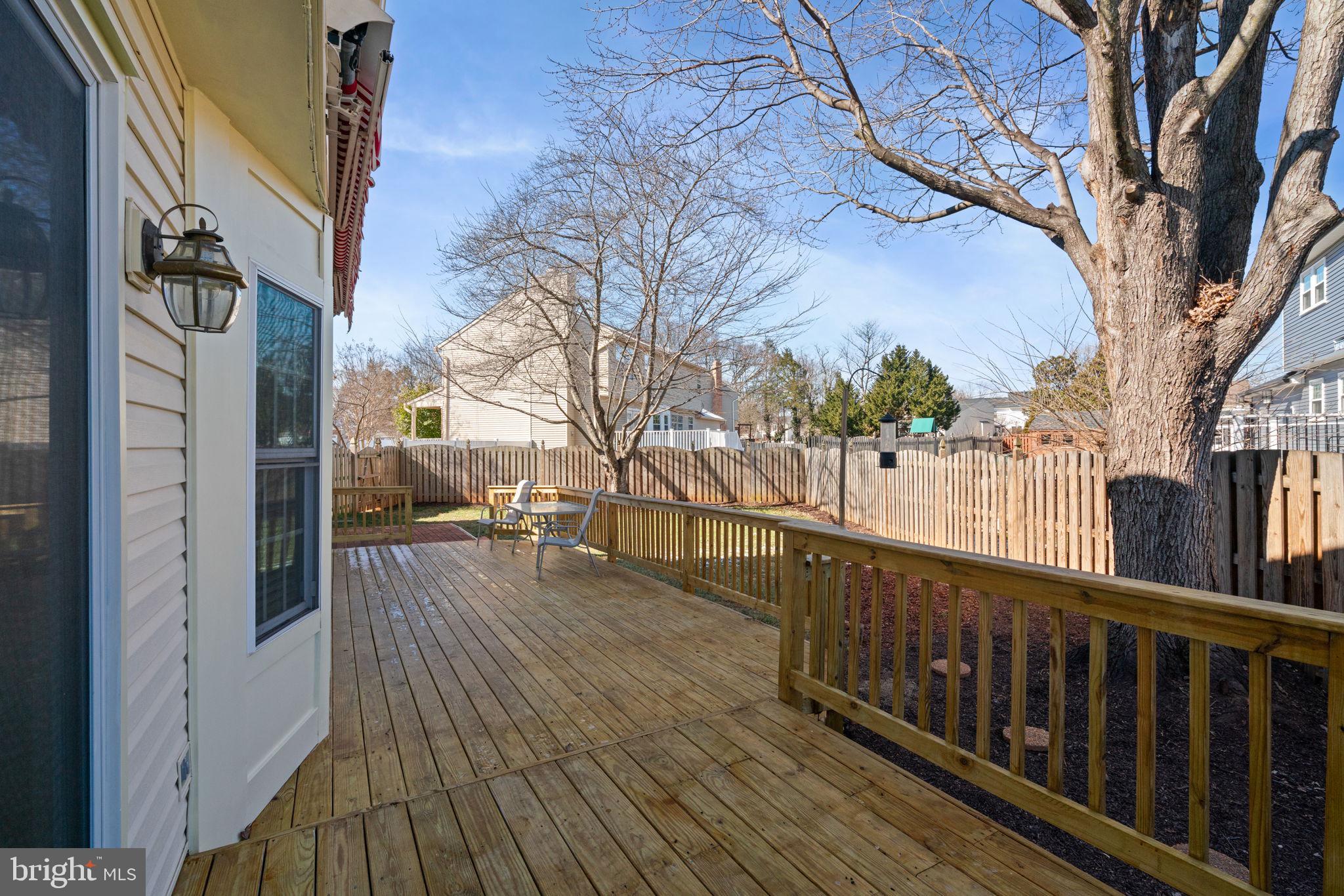 SHERMAN MEADOWS - Residential