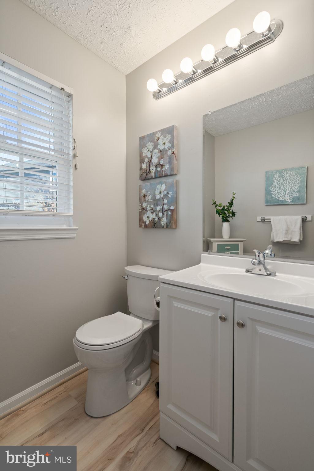 SHERMAN MEADOWS - Residential