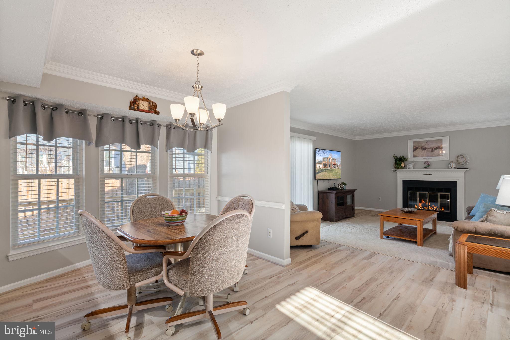 SHERMAN MEADOWS - Residential