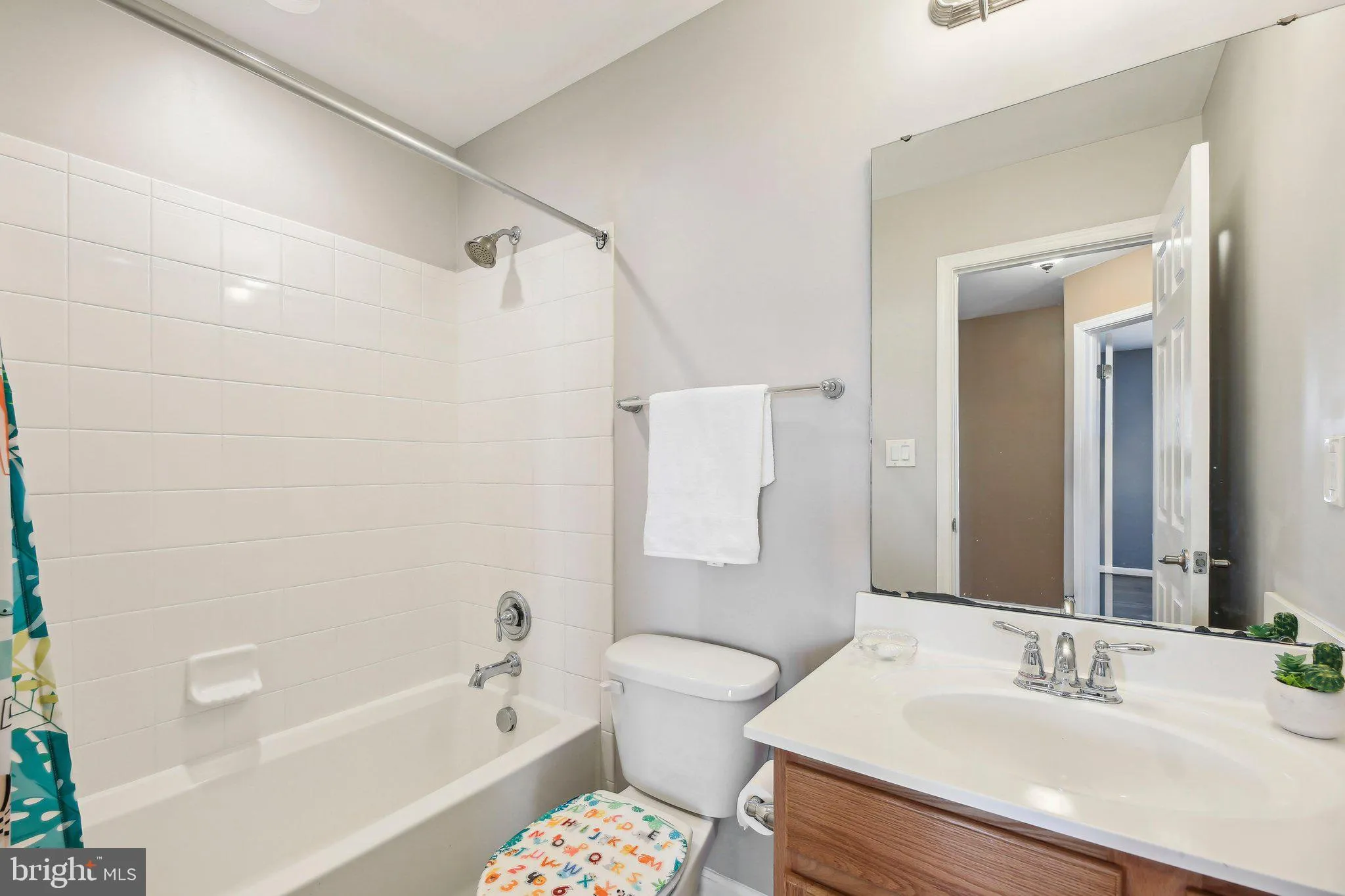 Joppa, Maryland 21085, United States, 3 Bedrooms Bedrooms, ,4 BathroomsBathrooms,Residential,Pending,6847