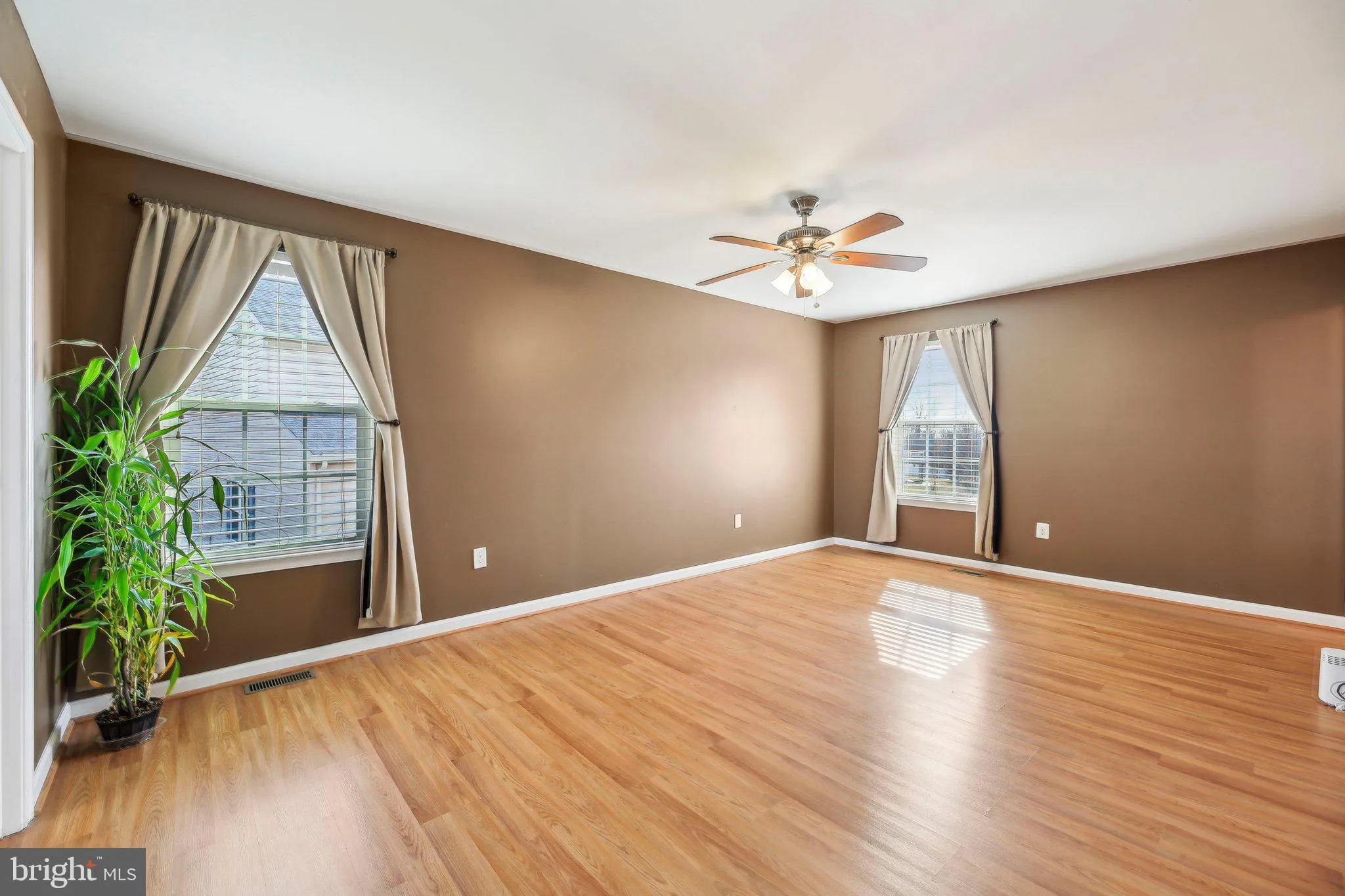 Joppa, Maryland 21085, United States, 3 Bedrooms Bedrooms, ,4 BathroomsBathrooms,Residential,Pending,6847