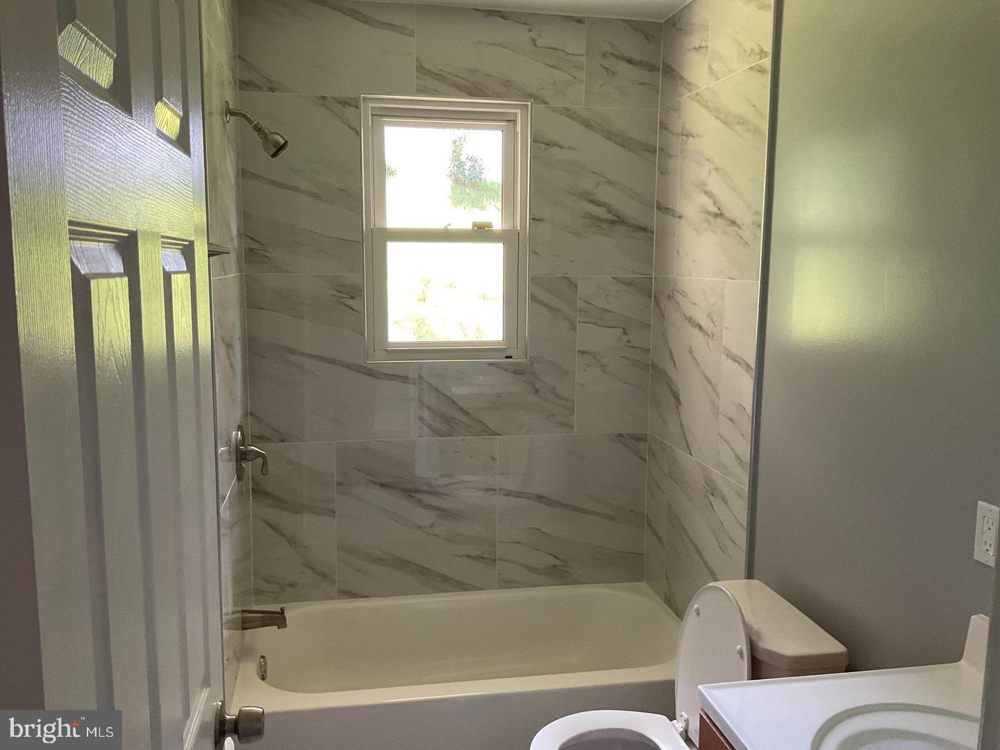 CAMP SPRINGS - Residential