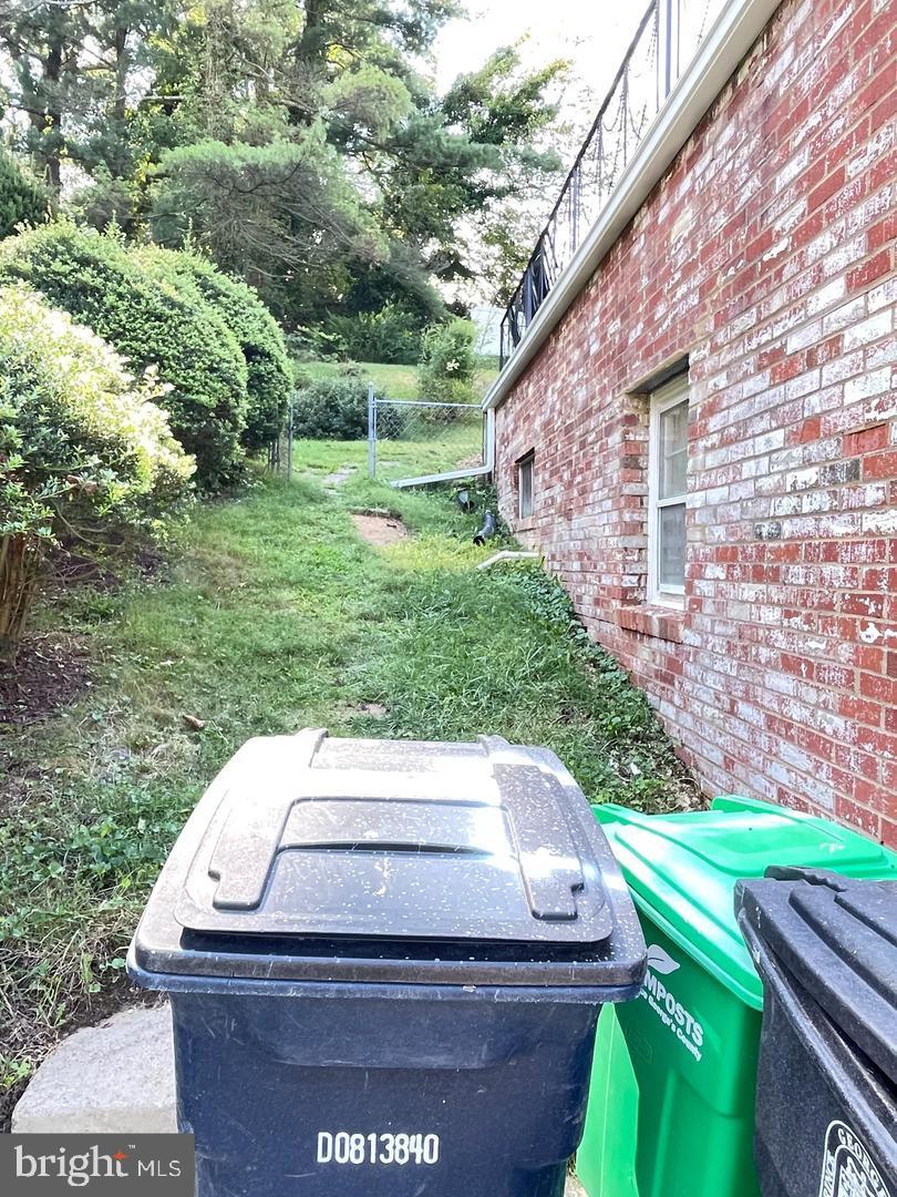 CAMP SPRINGS - Residential