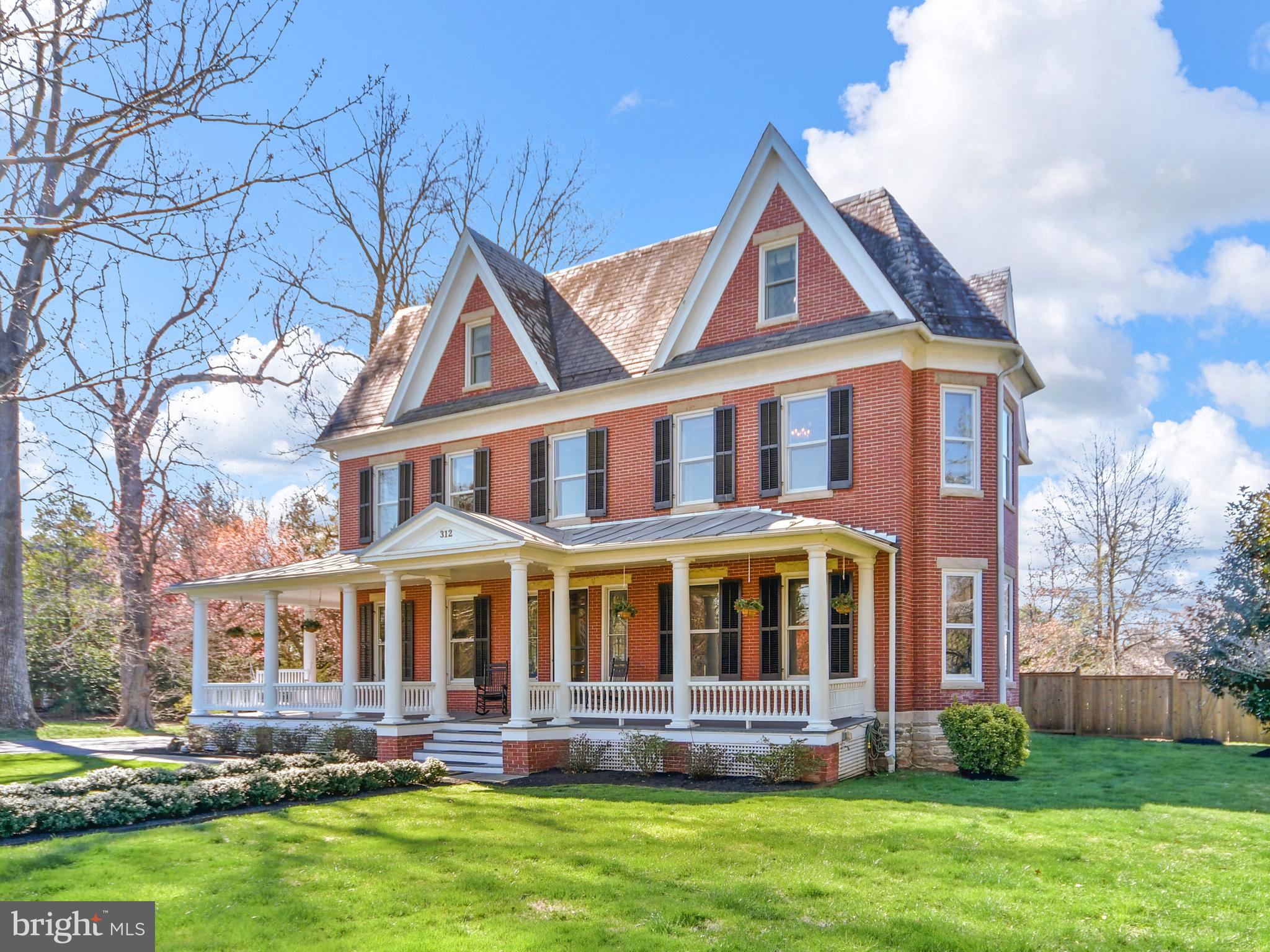 MIDDLETOWN HISTORIC DISCTRICT - Residential