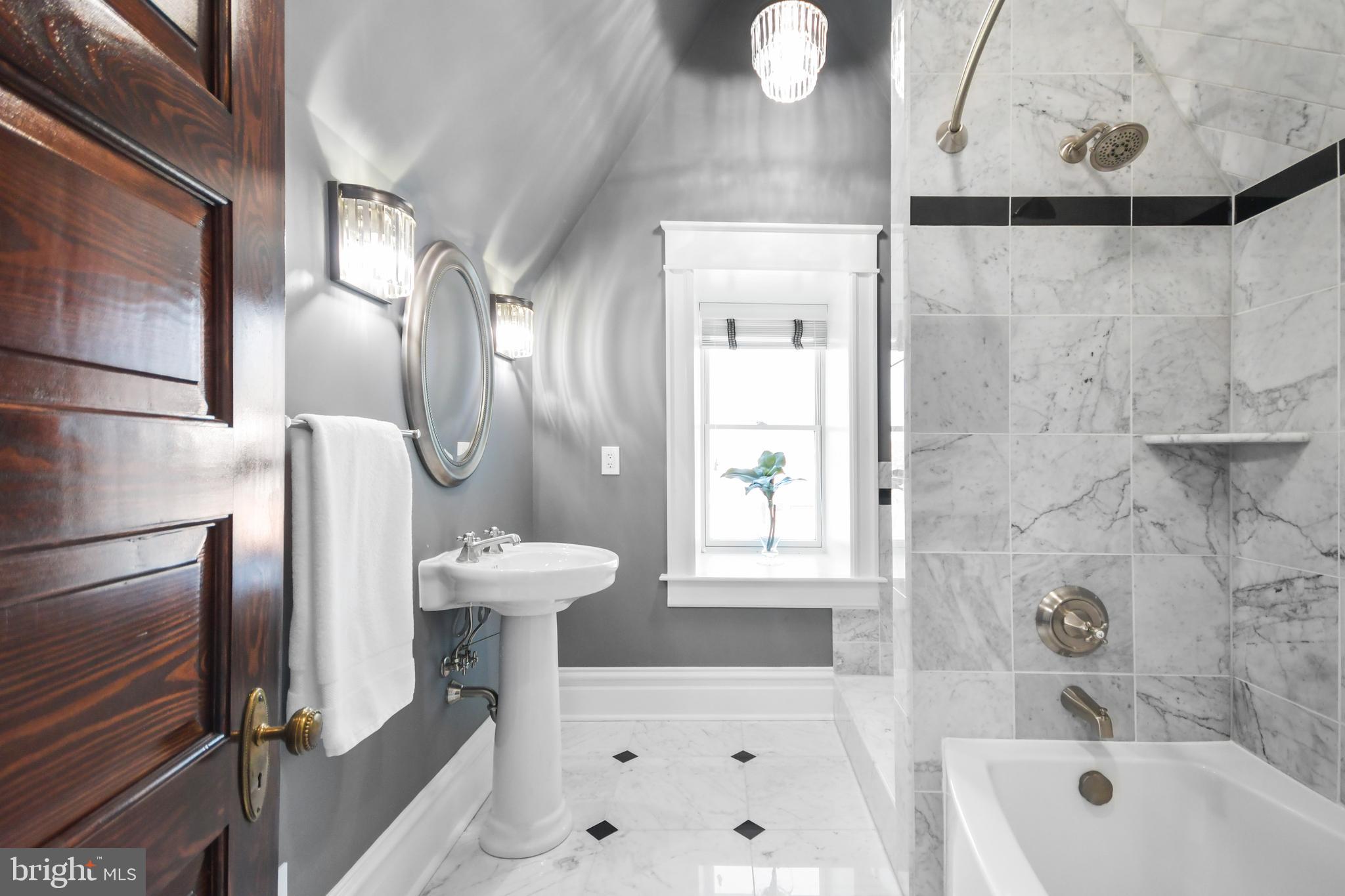 MIDDLETOWN HISTORIC DISCTRICT - Residential