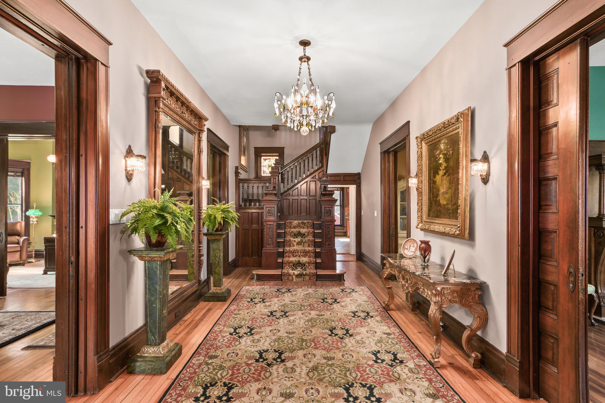 MIDDLETOWN HISTORIC DISCTRICT - Residential