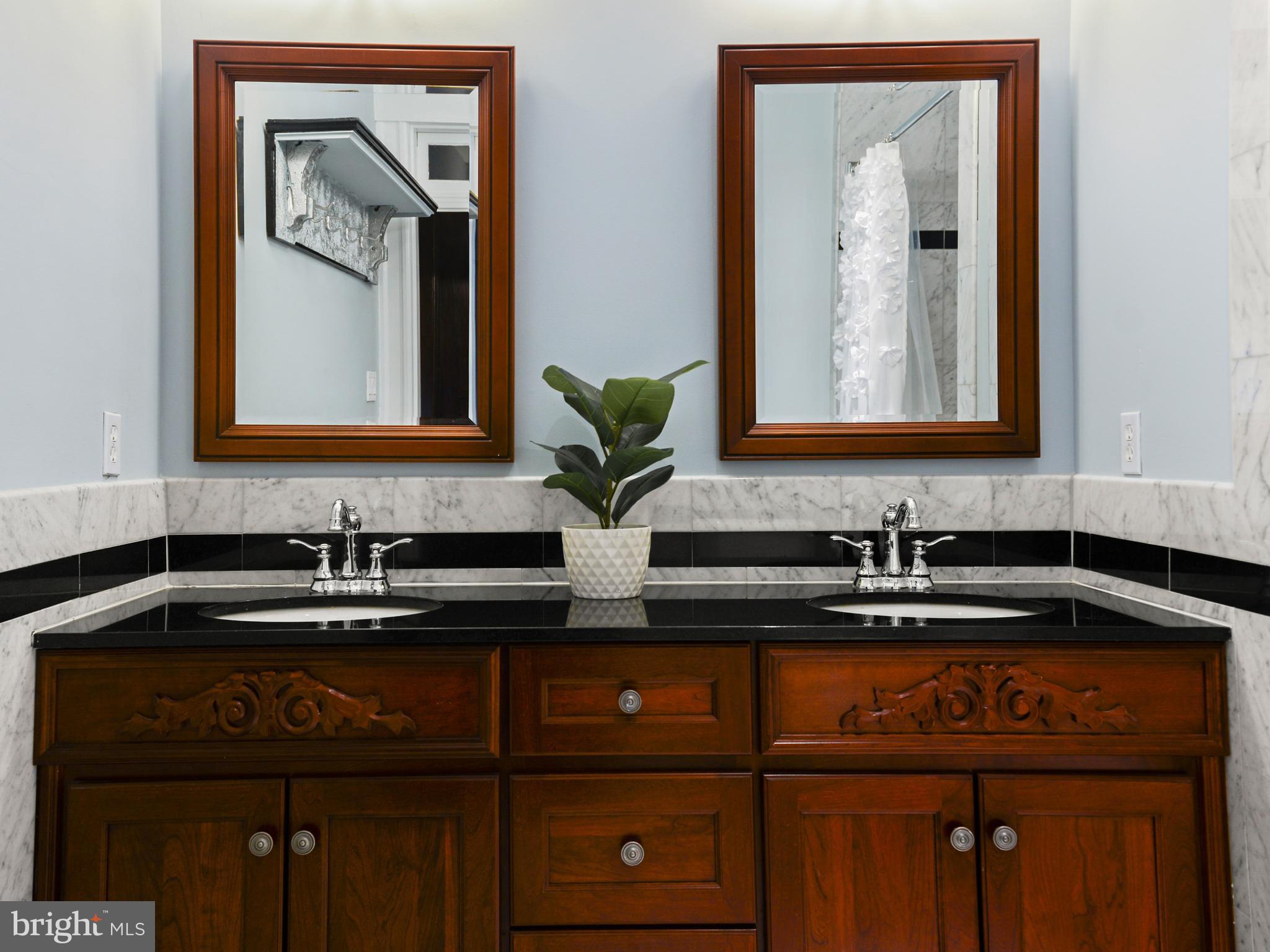 MIDDLETOWN HISTORIC DISCTRICT - Residential