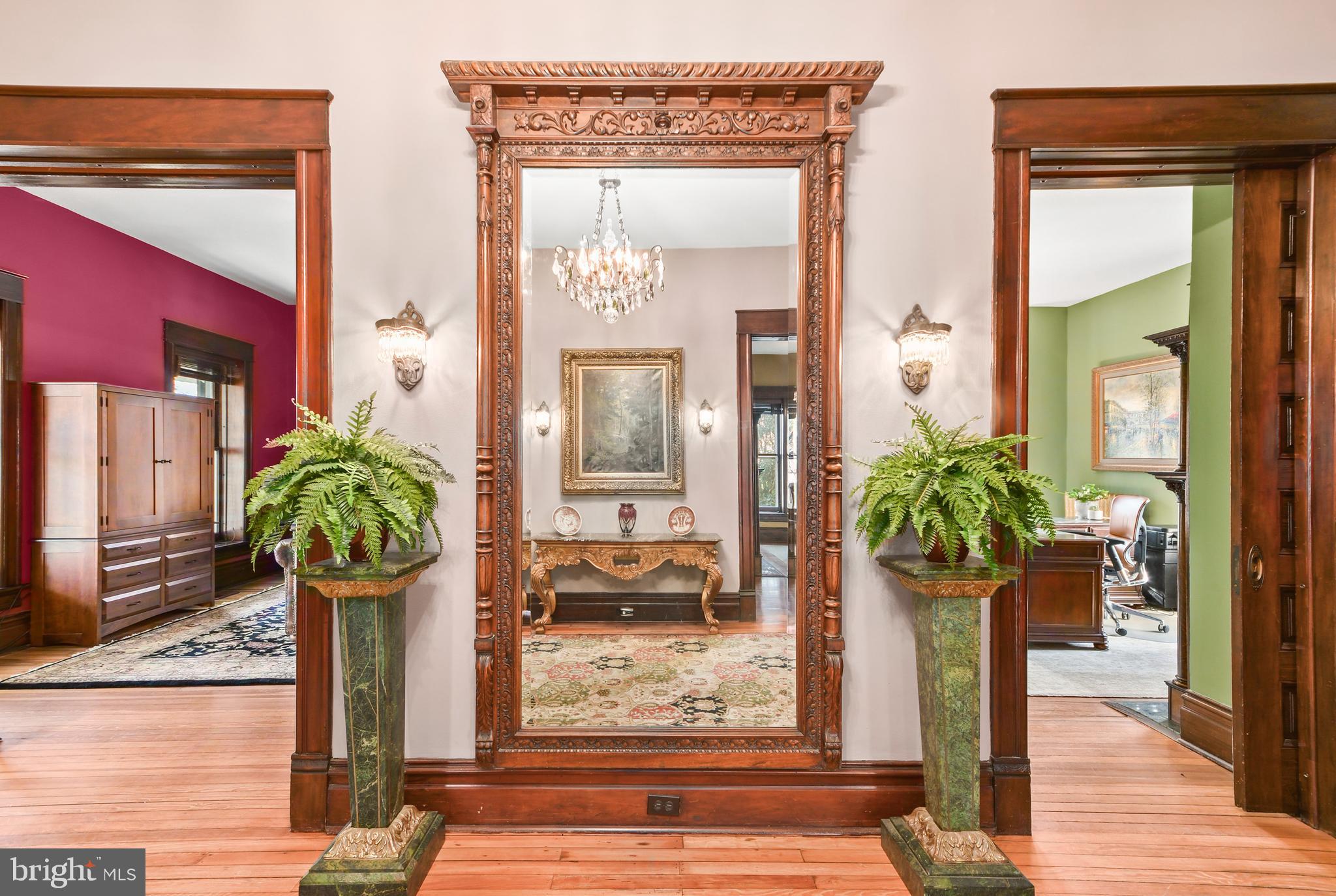 MIDDLETOWN HISTORIC DISCTRICT - Residential