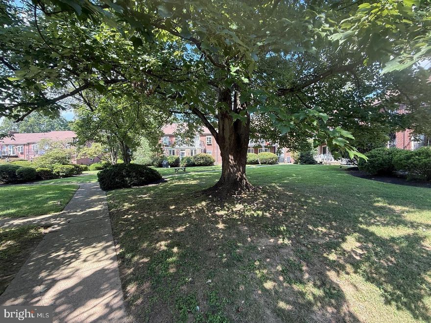Beautiful 2 bedroom 2 bath in the desirable Mayflower Square, the heart of Bryn Mawr. Washer, Dryer, Refrigerator, Central Air, Dishwasher in the unit. Walking distance to shops, 2 train stations. No pets allowed by the association. First, Last & 1 Month security deposit are due at signing of the lease contract.