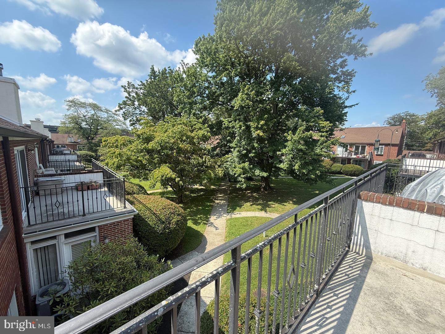 MAYFLOWER SQUARE - Residential Lease