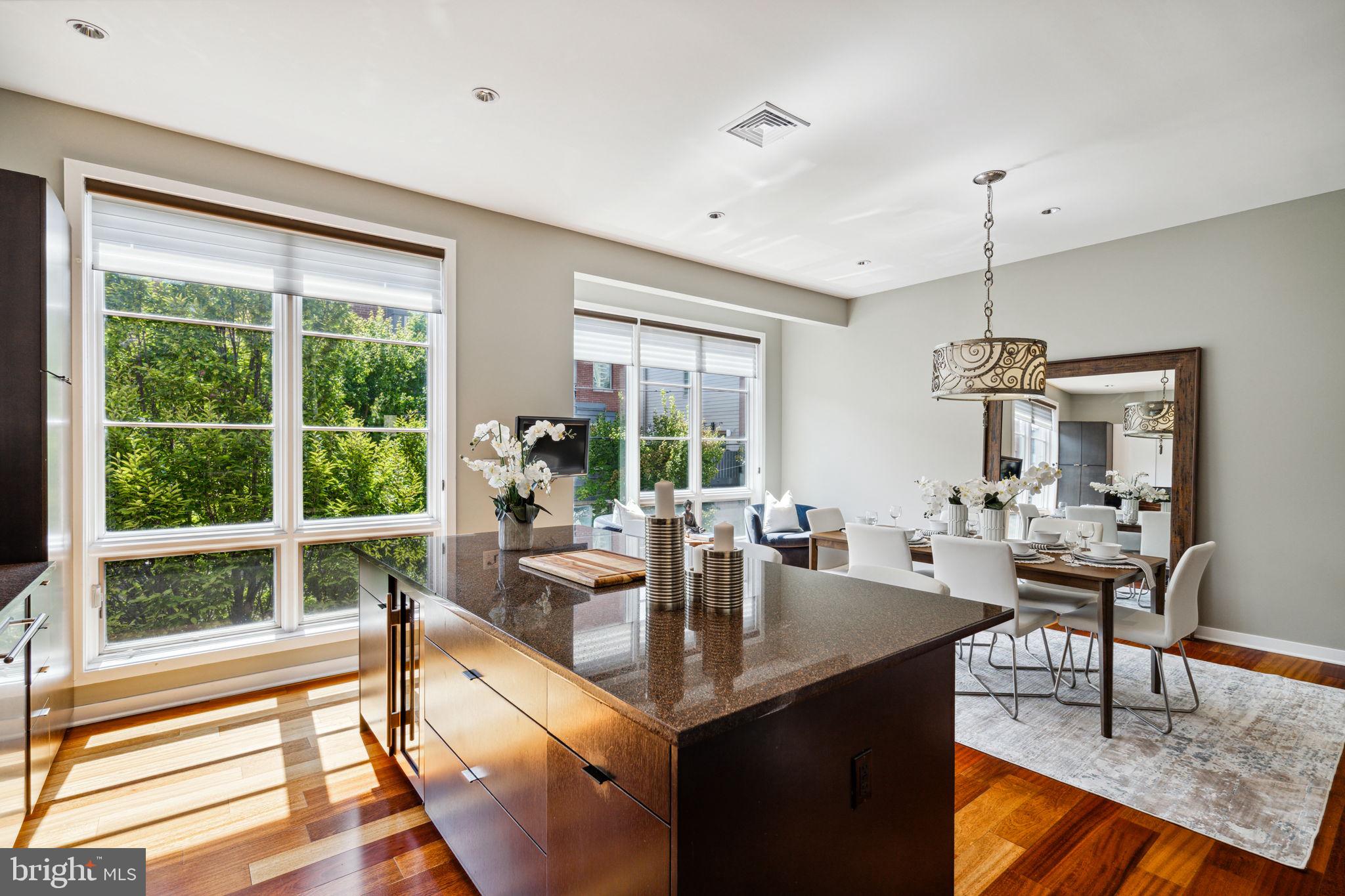 GRADUATE HOSPITAL - Residential