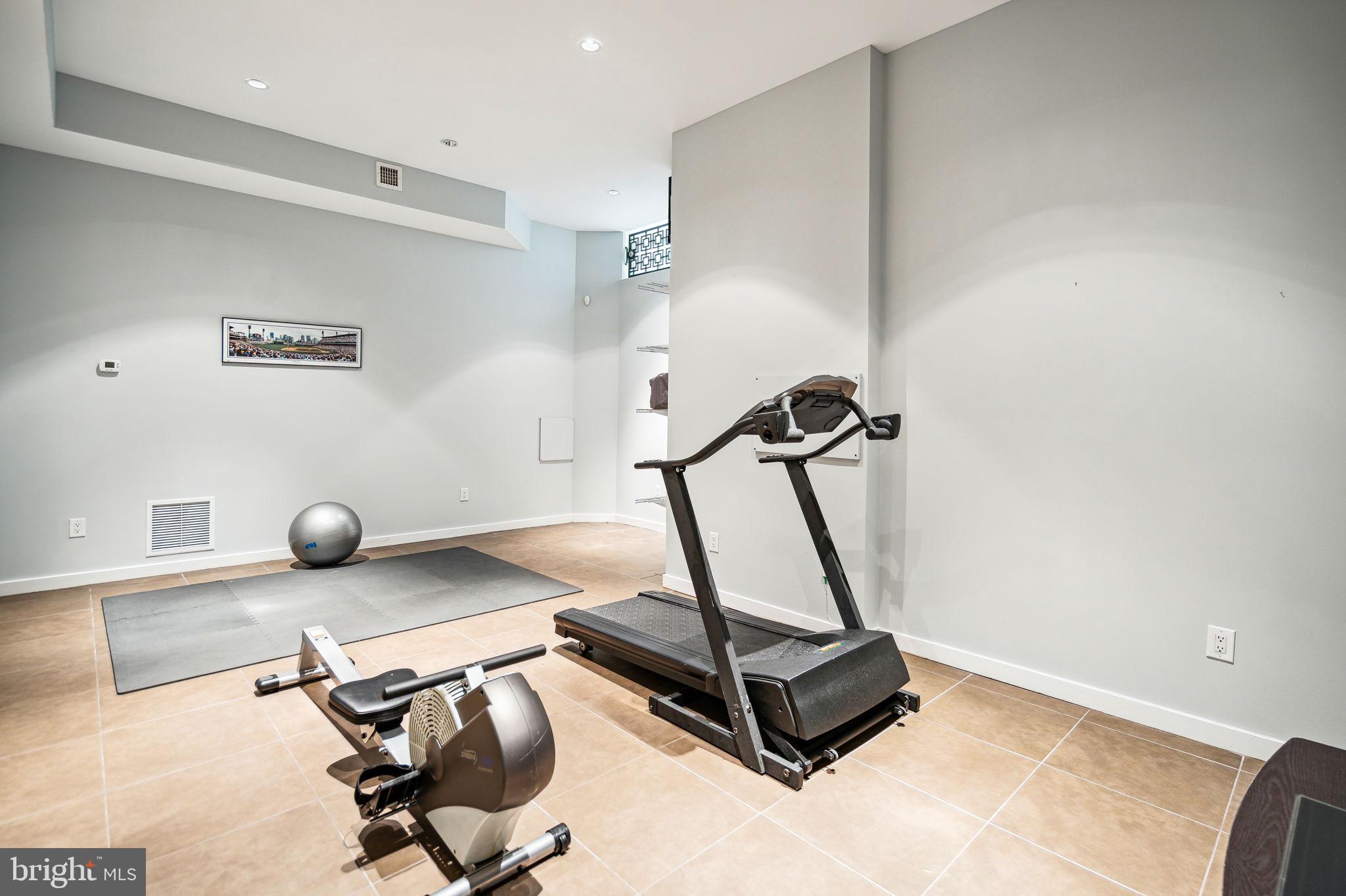 GRADUATE HOSPITAL - Residential