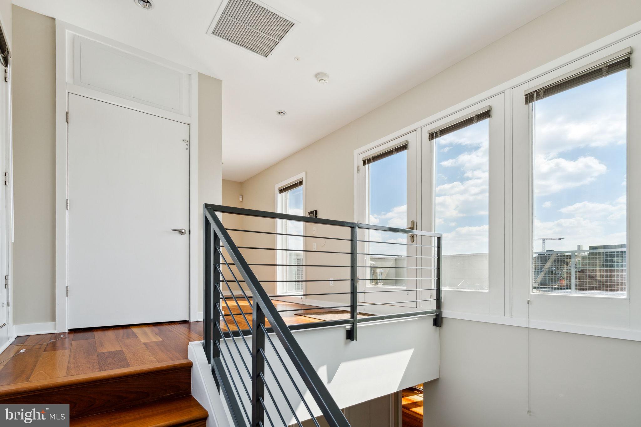 GRADUATE HOSPITAL - Residential