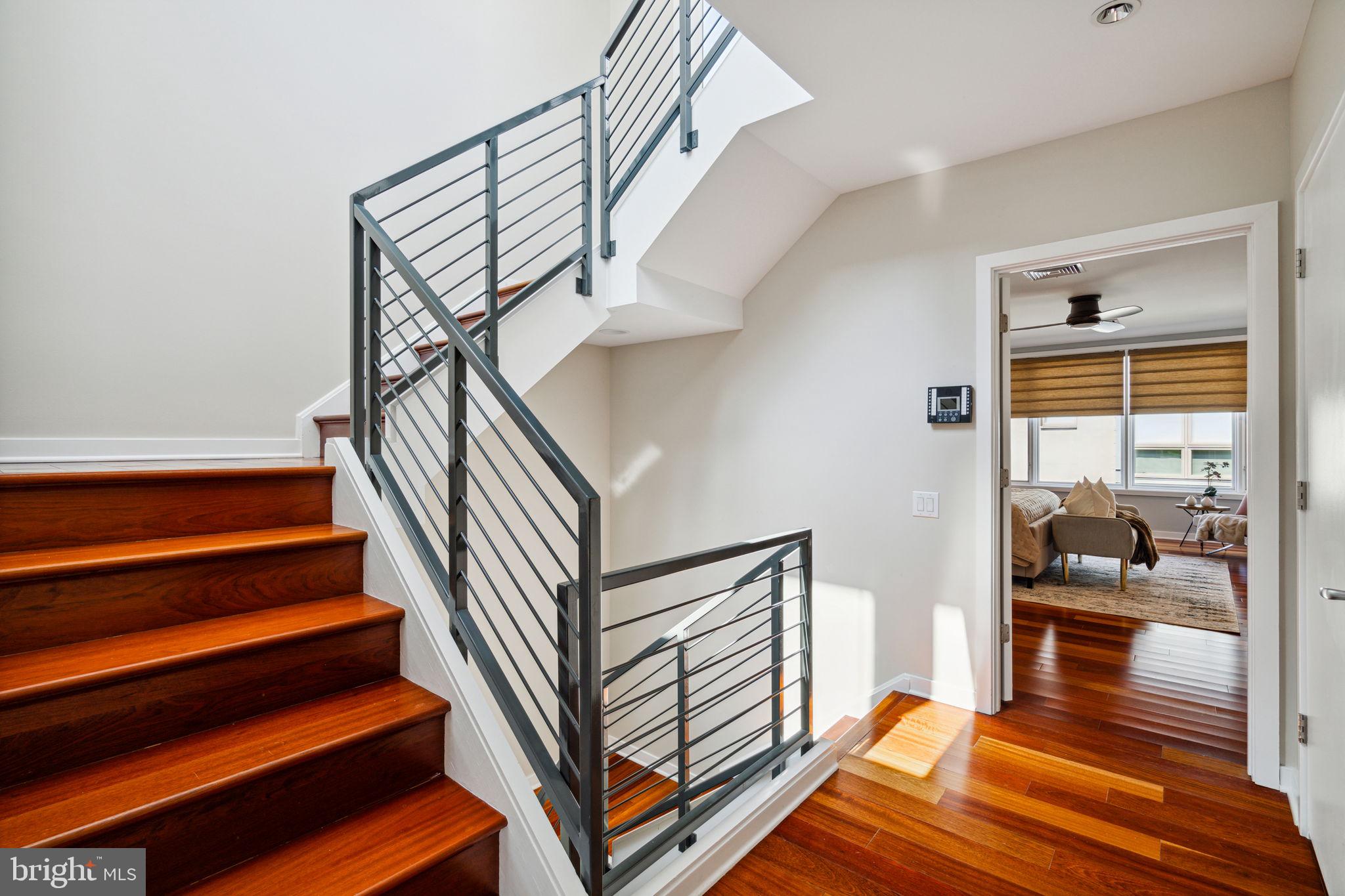 GRADUATE HOSPITAL - Residential