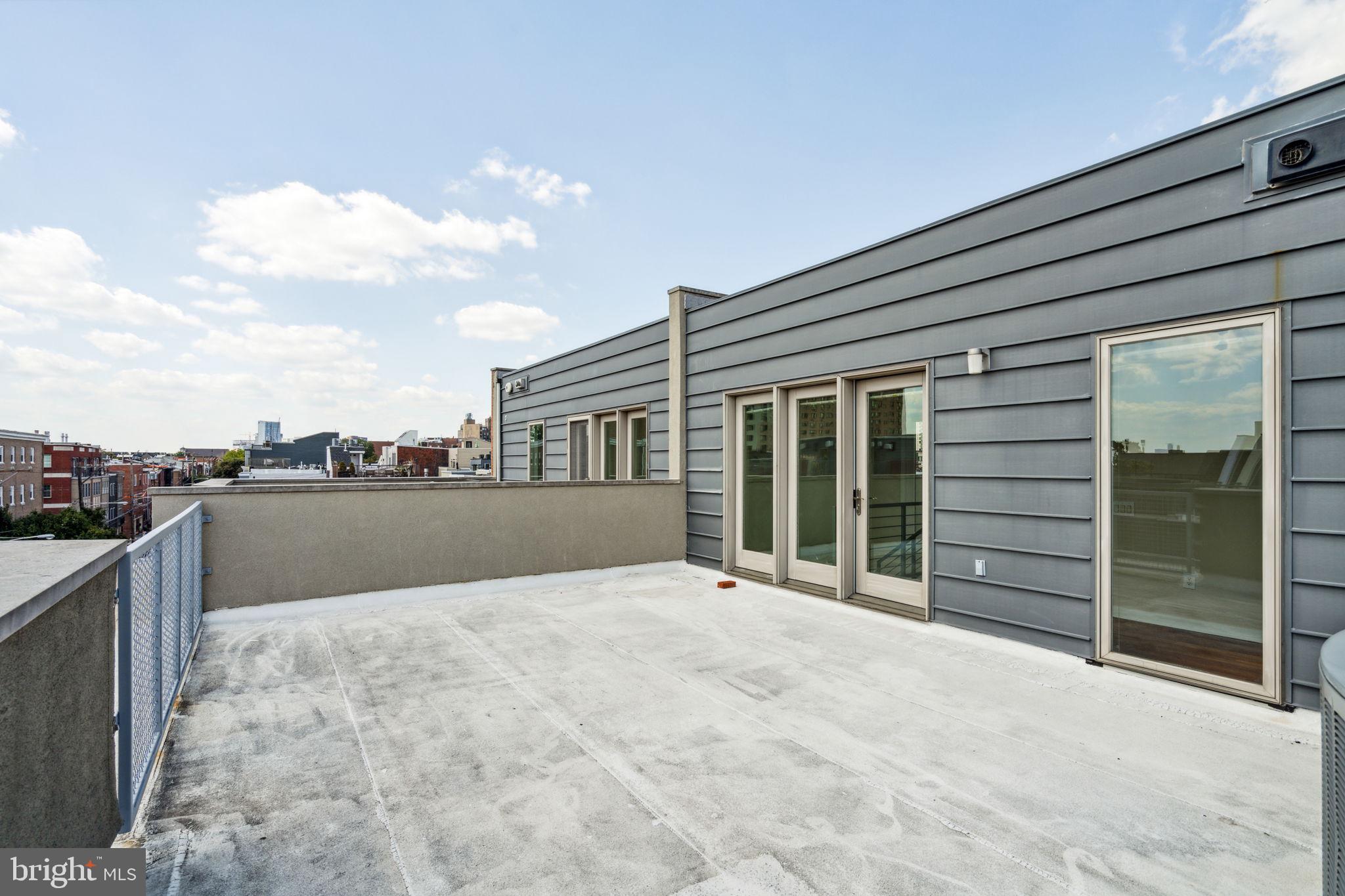 GRADUATE HOSPITAL - Residential