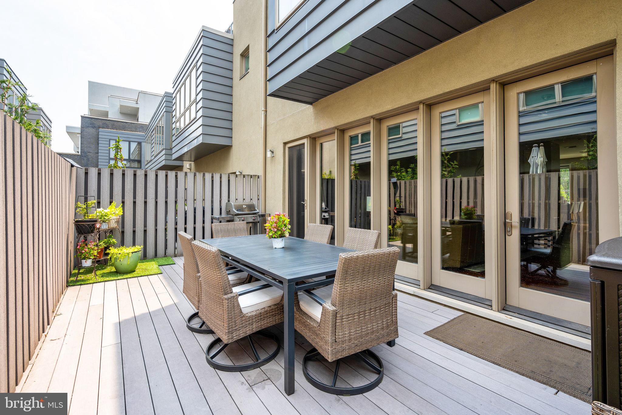 GRADUATE HOSPITAL - Residential