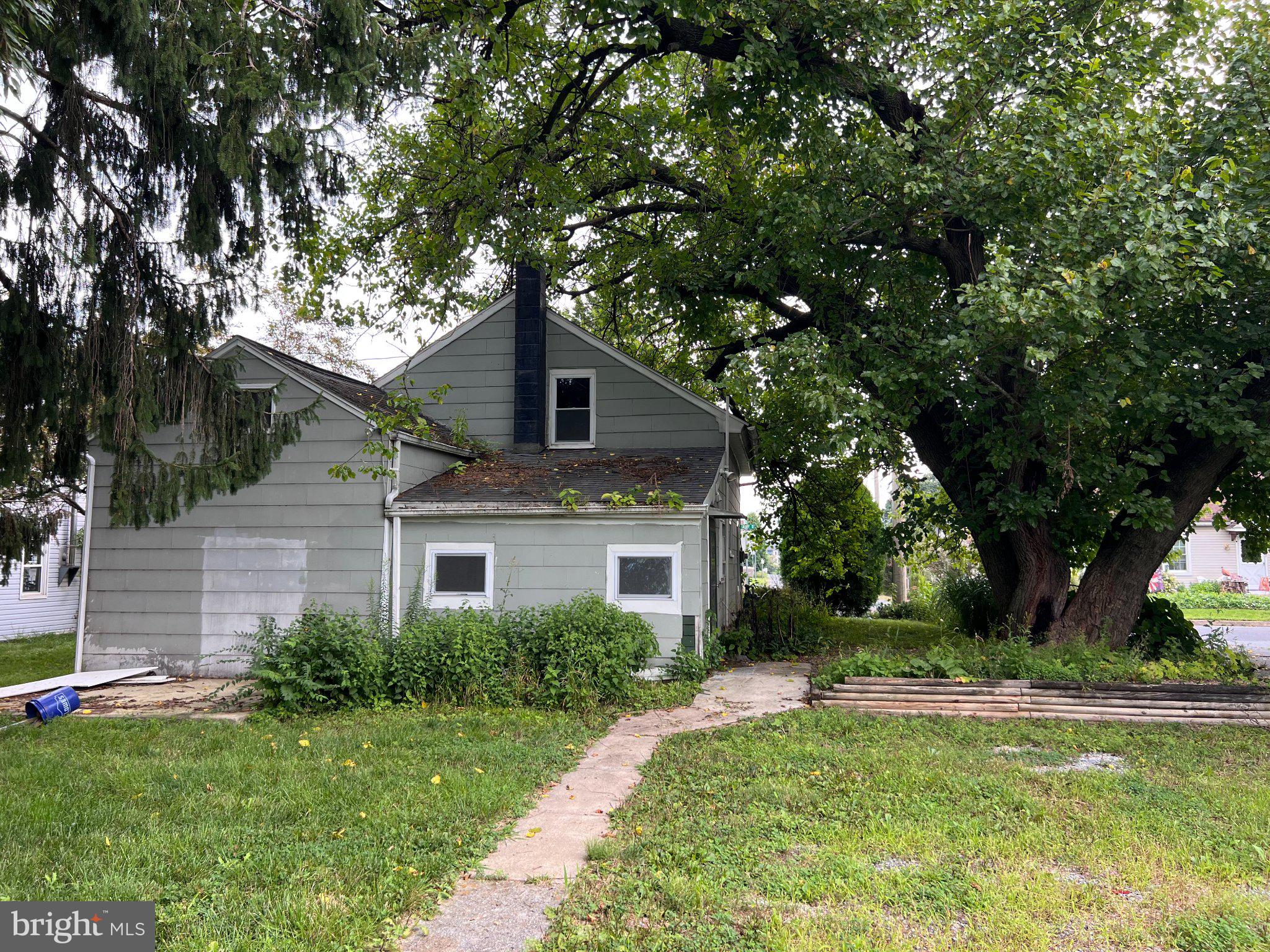147 S CHERRY STREET