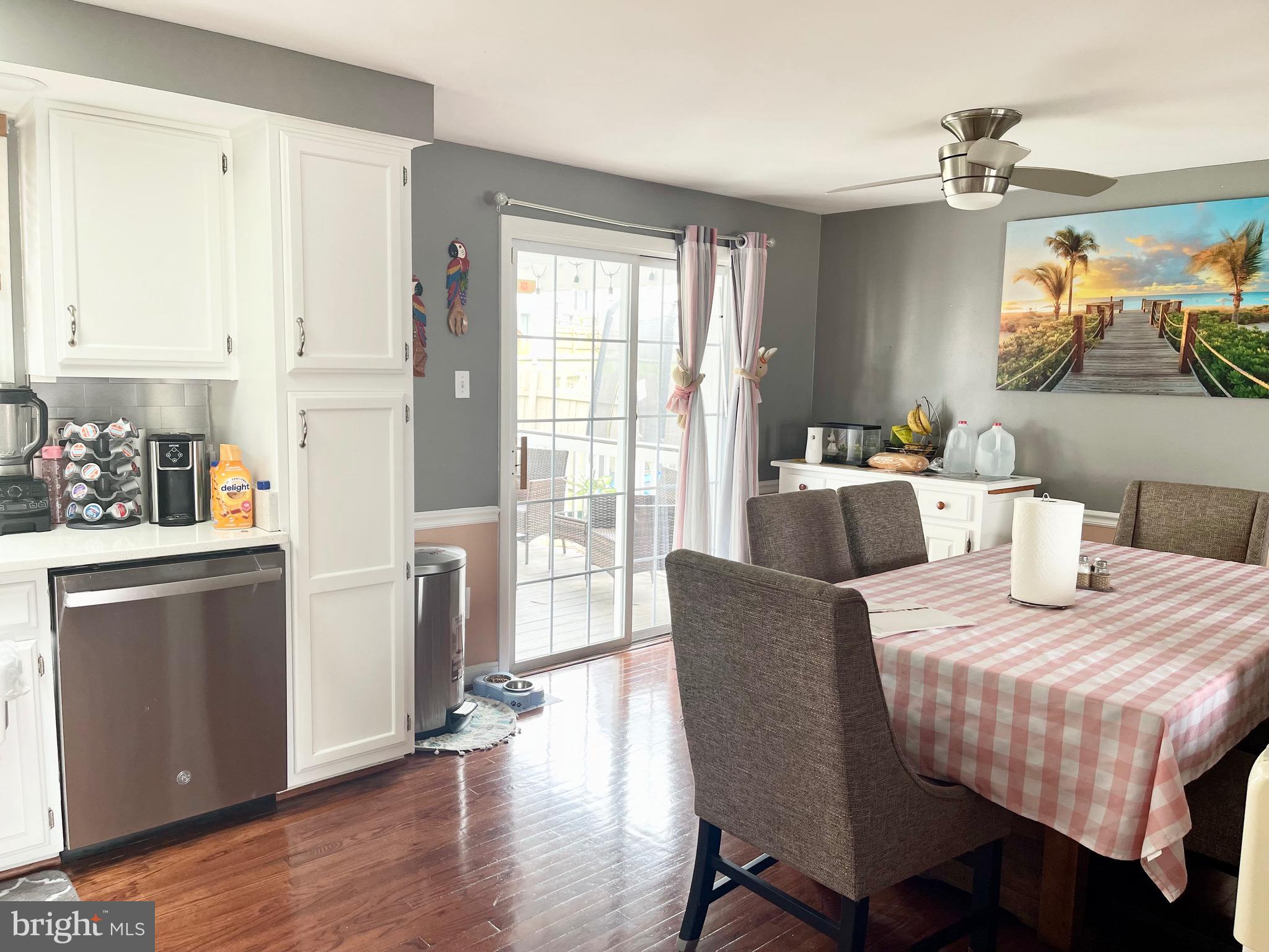 MT AIRY VILLAGE - Residential