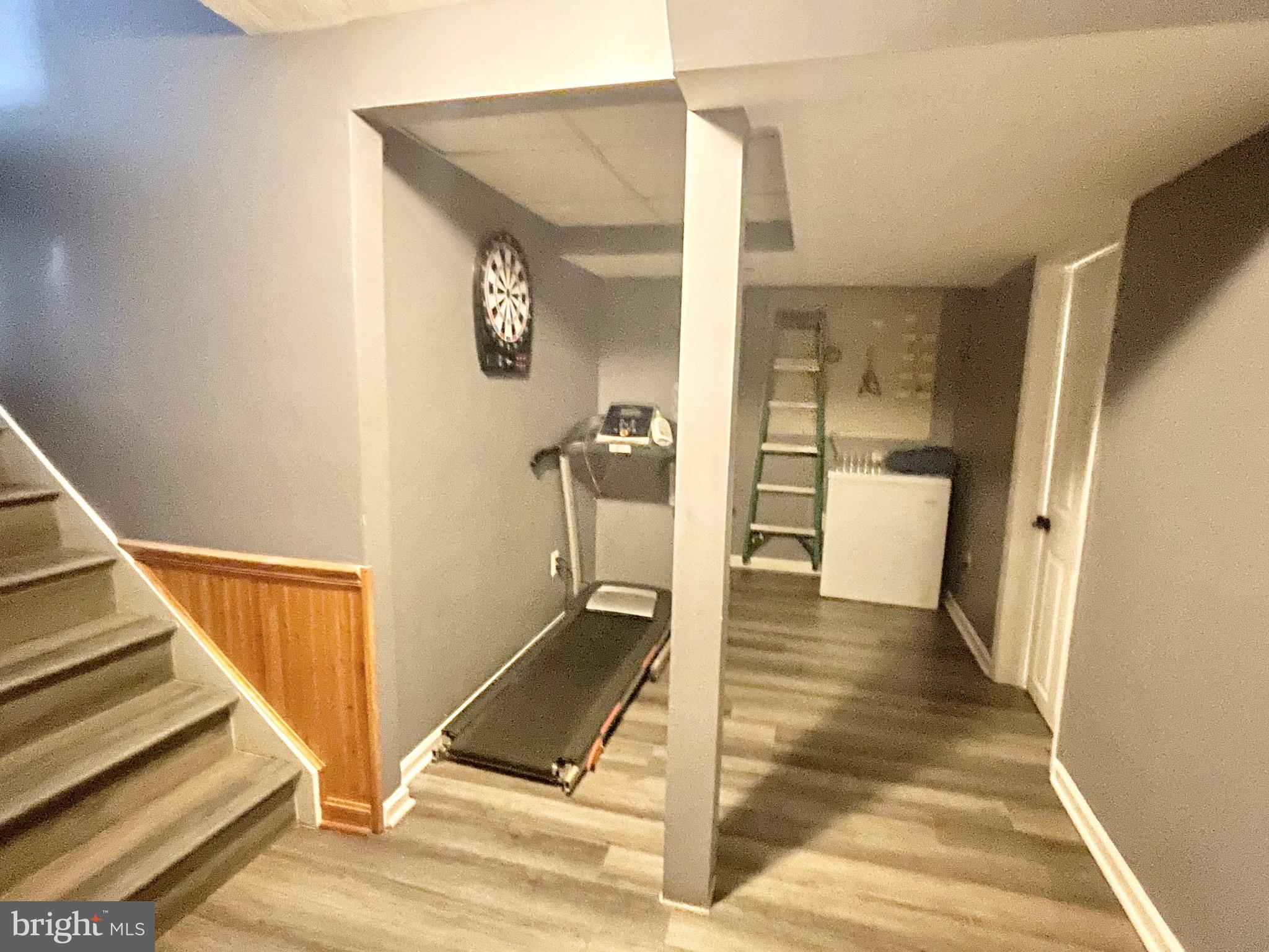 MT AIRY VILLAGE - Residential