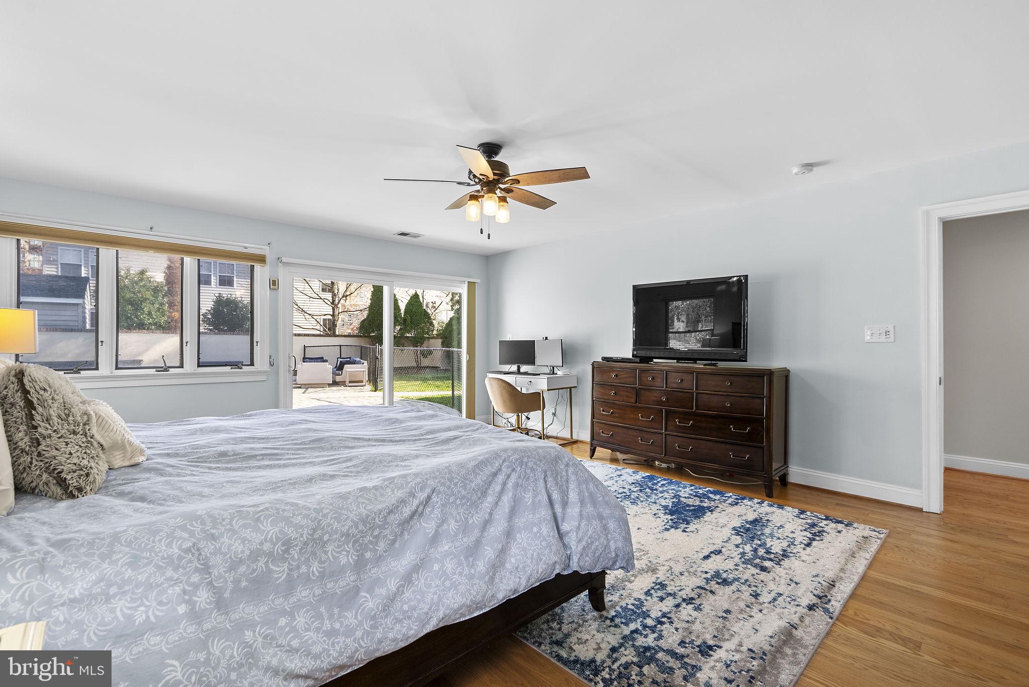 HILLWOOD - Residential