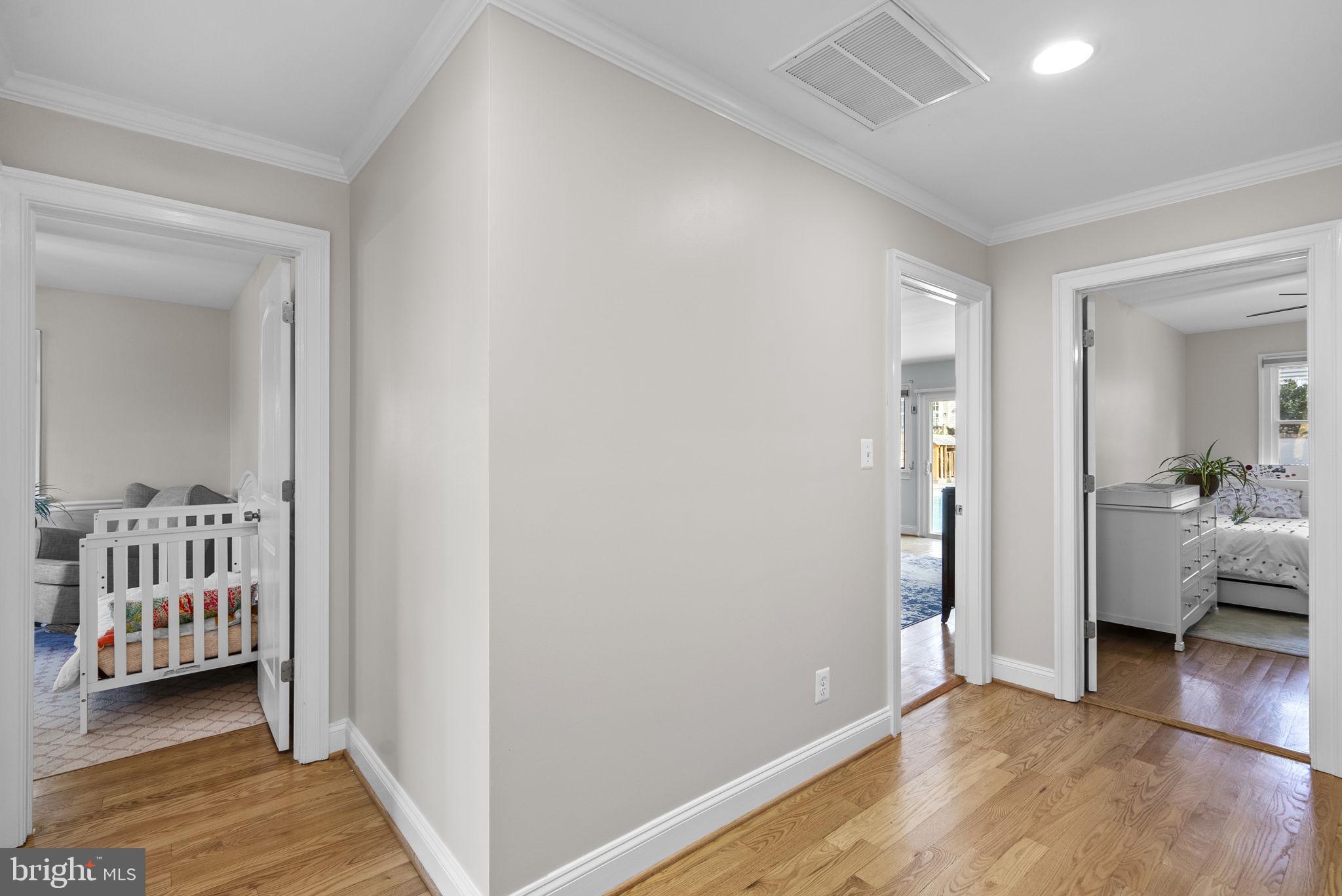 HILLWOOD - Residential